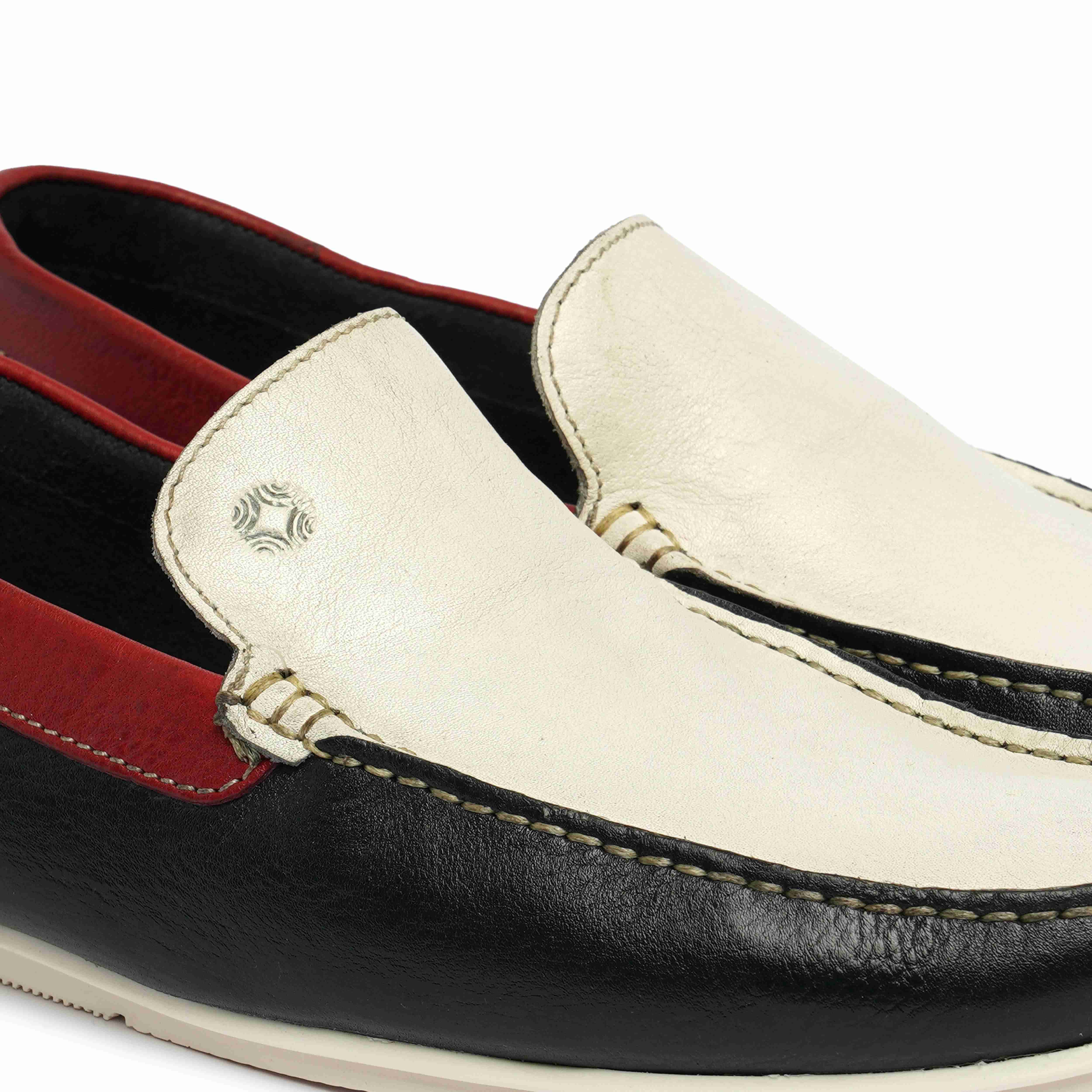 The Macau Ruosh Men Multi Color Casual Driver