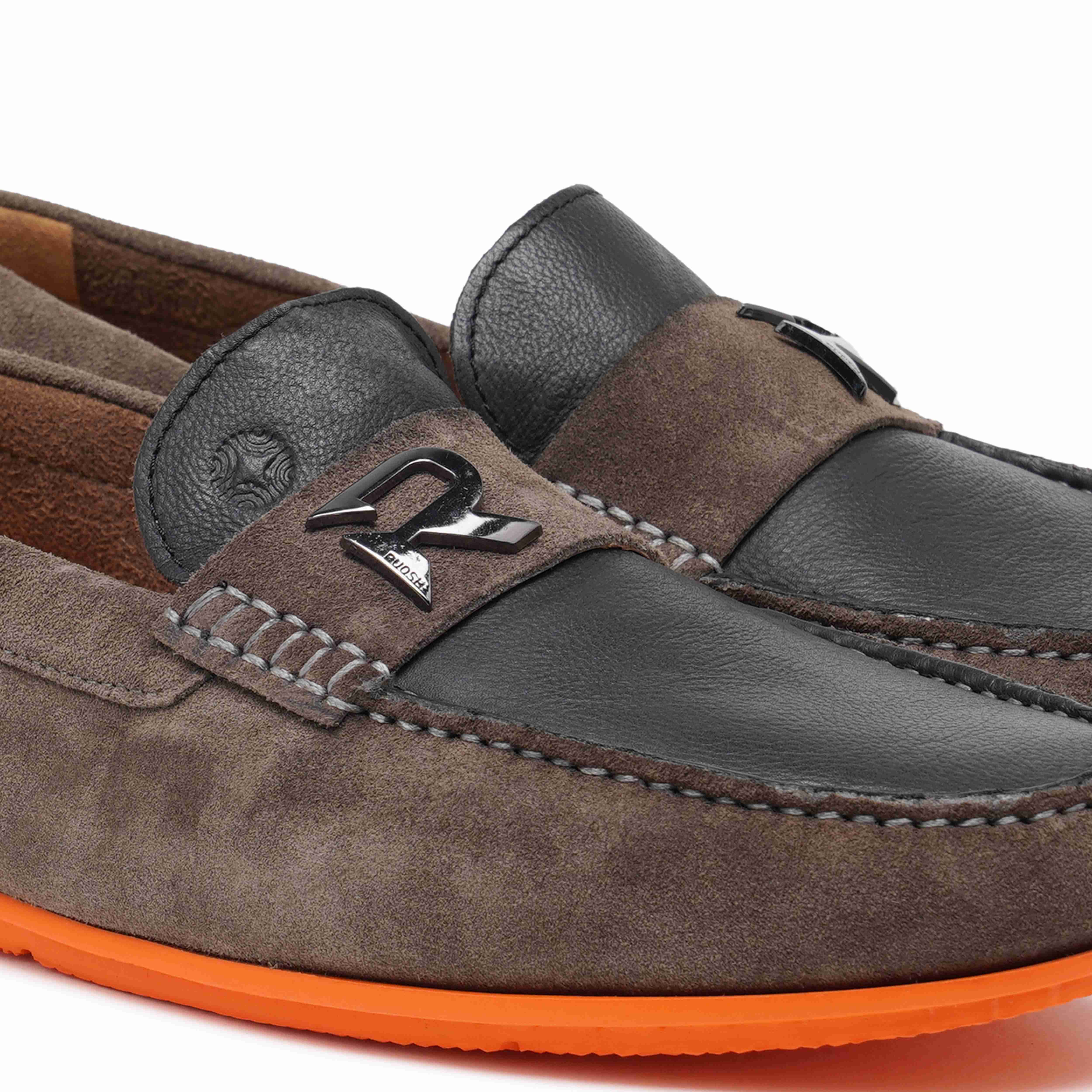 The Macau Ruosh Men Multi Color Casual Driver