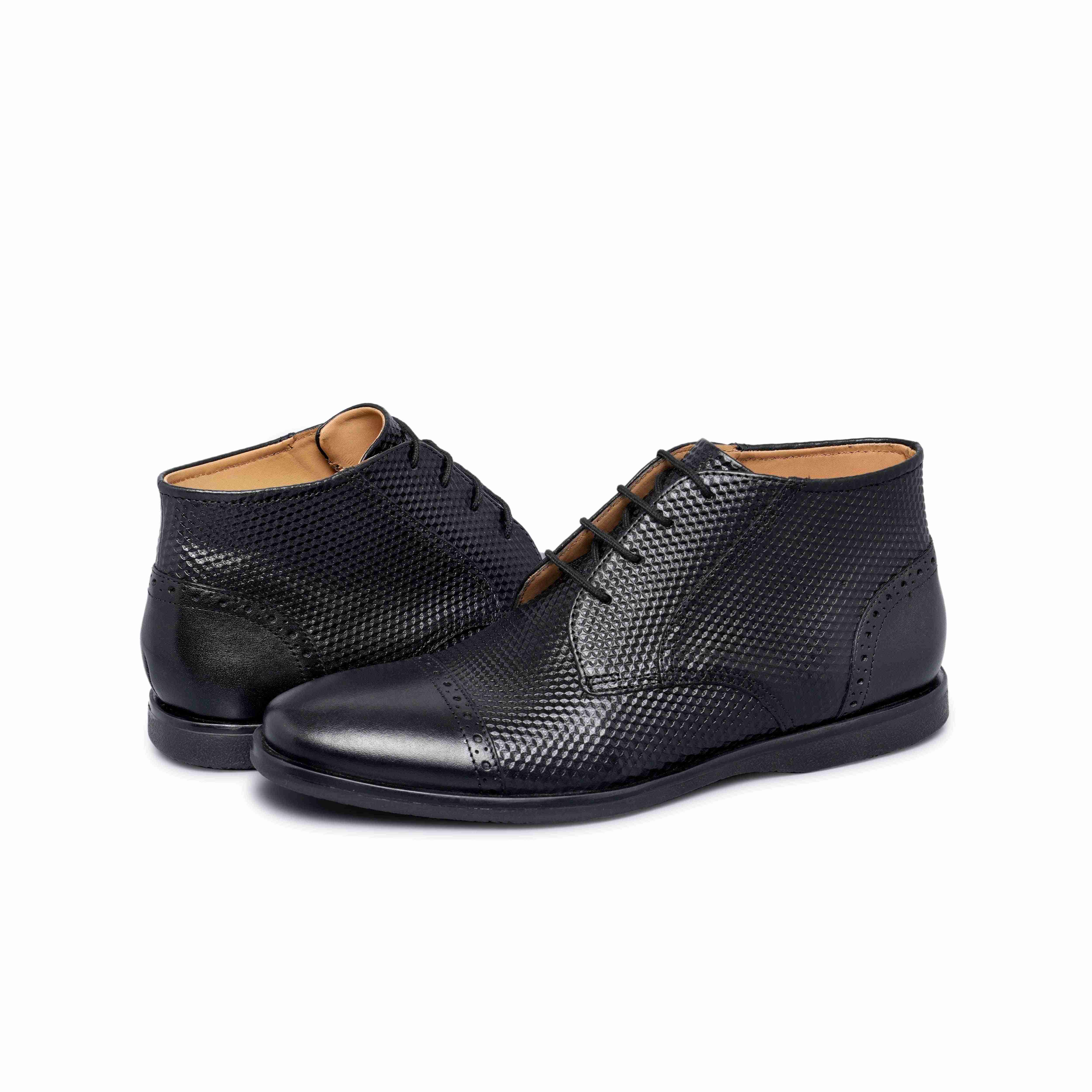 The Venice Ruosh Men Black Ankle Chukka Boot