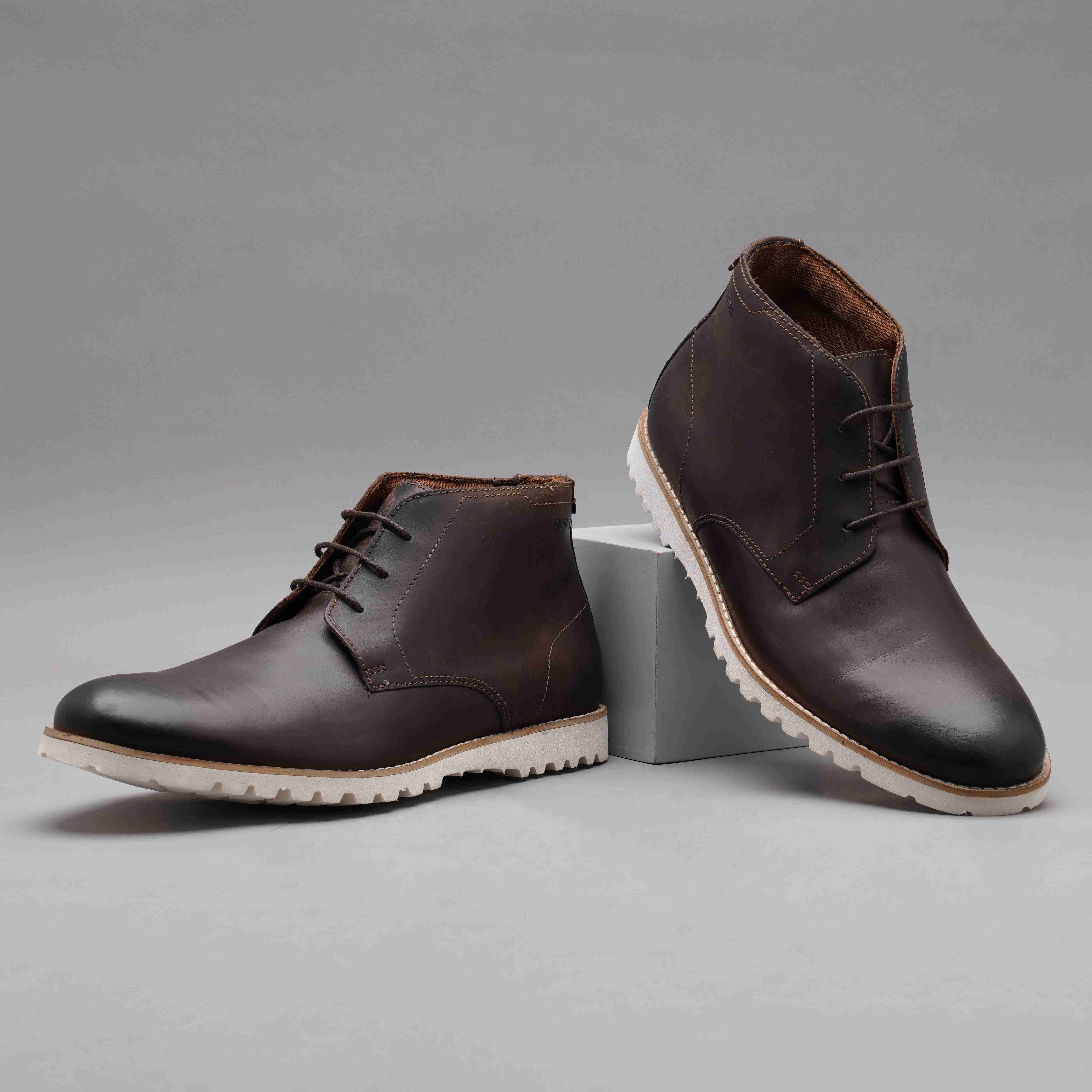 The Otes Ruosh Men Brown Ankle Chukka Boot