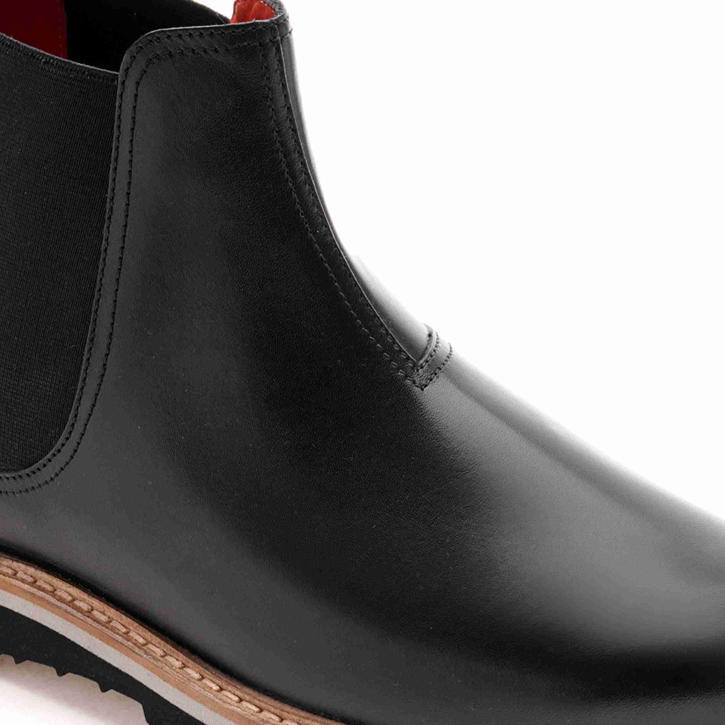 The Dalton Ruosh Men Black Smart Chelsea Boot