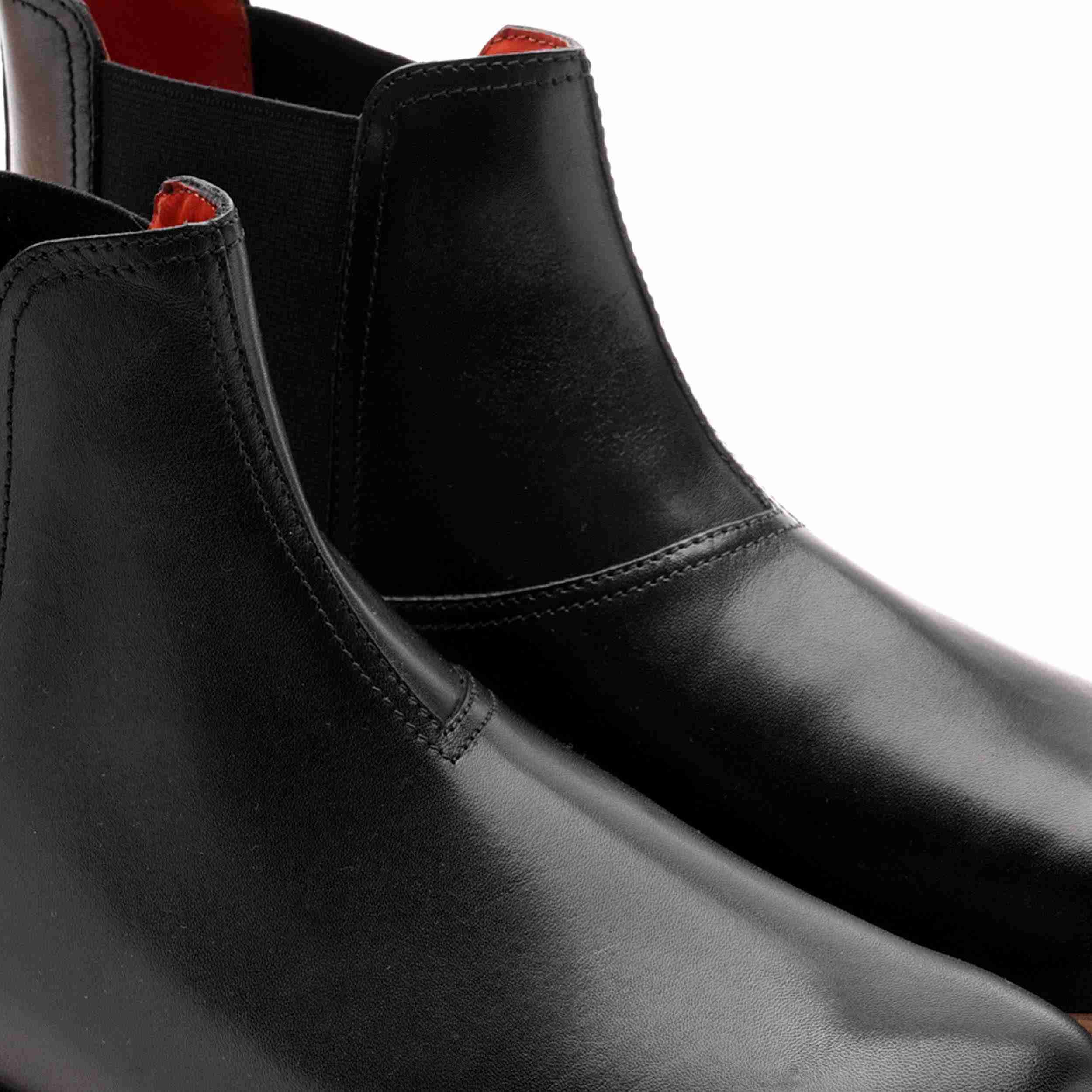 The Dalton Ruosh Men Black Smart Chelsea Boot