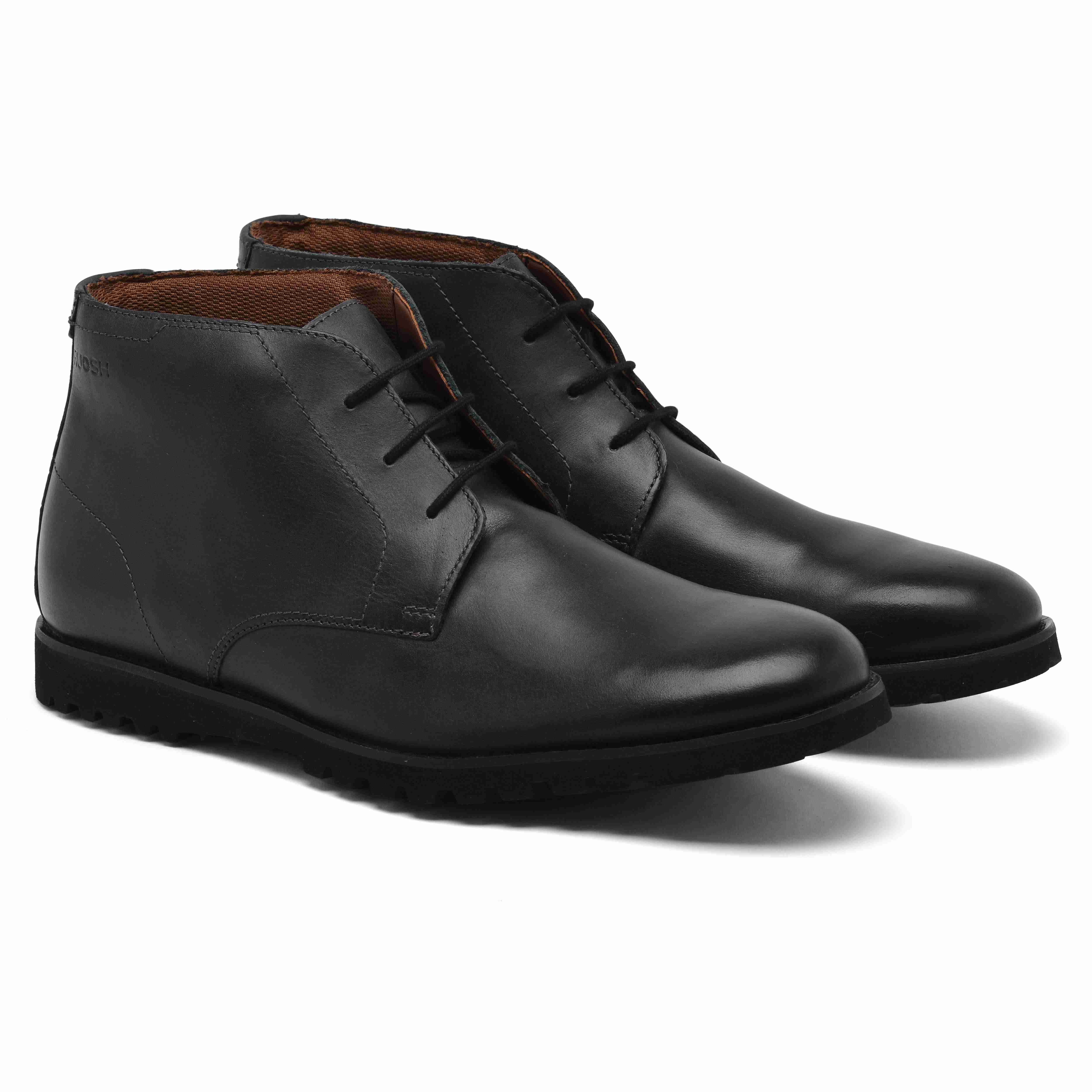 The Otes Ruosh Men Navy Ankle Chukka Boot