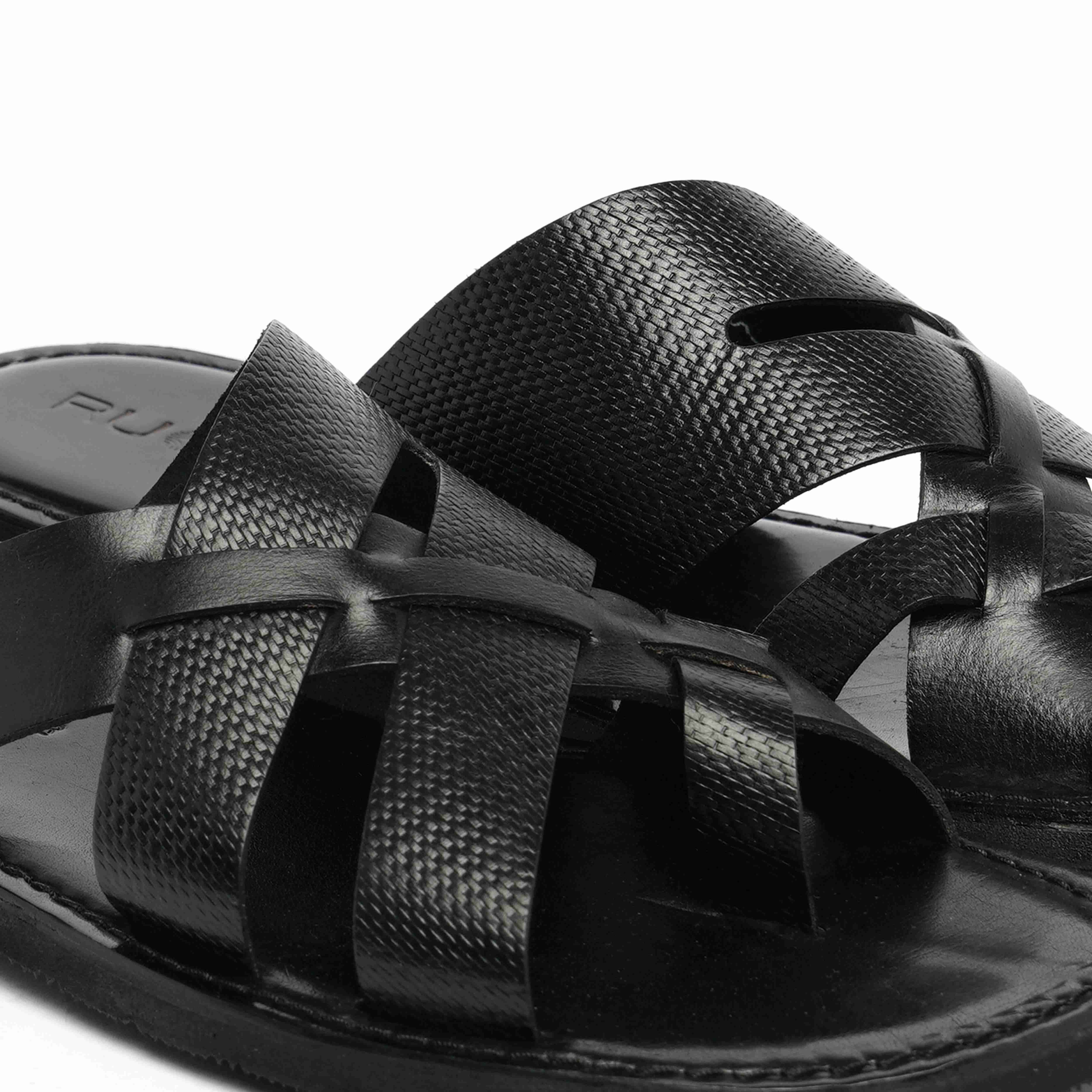 The Pisa Ruosh Men Black Cross Strap Slipper