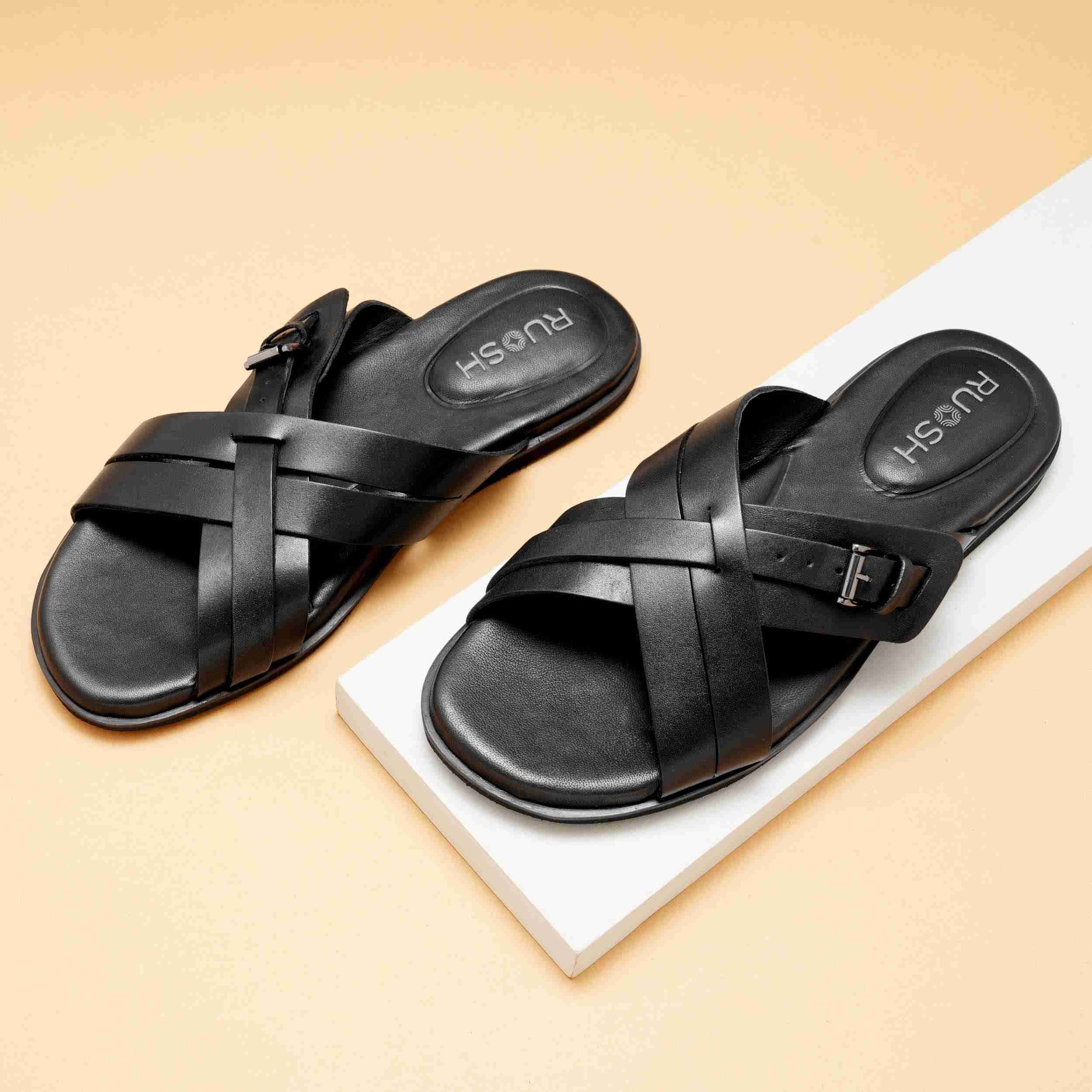 The Rio Ruosh Men Black Slipper