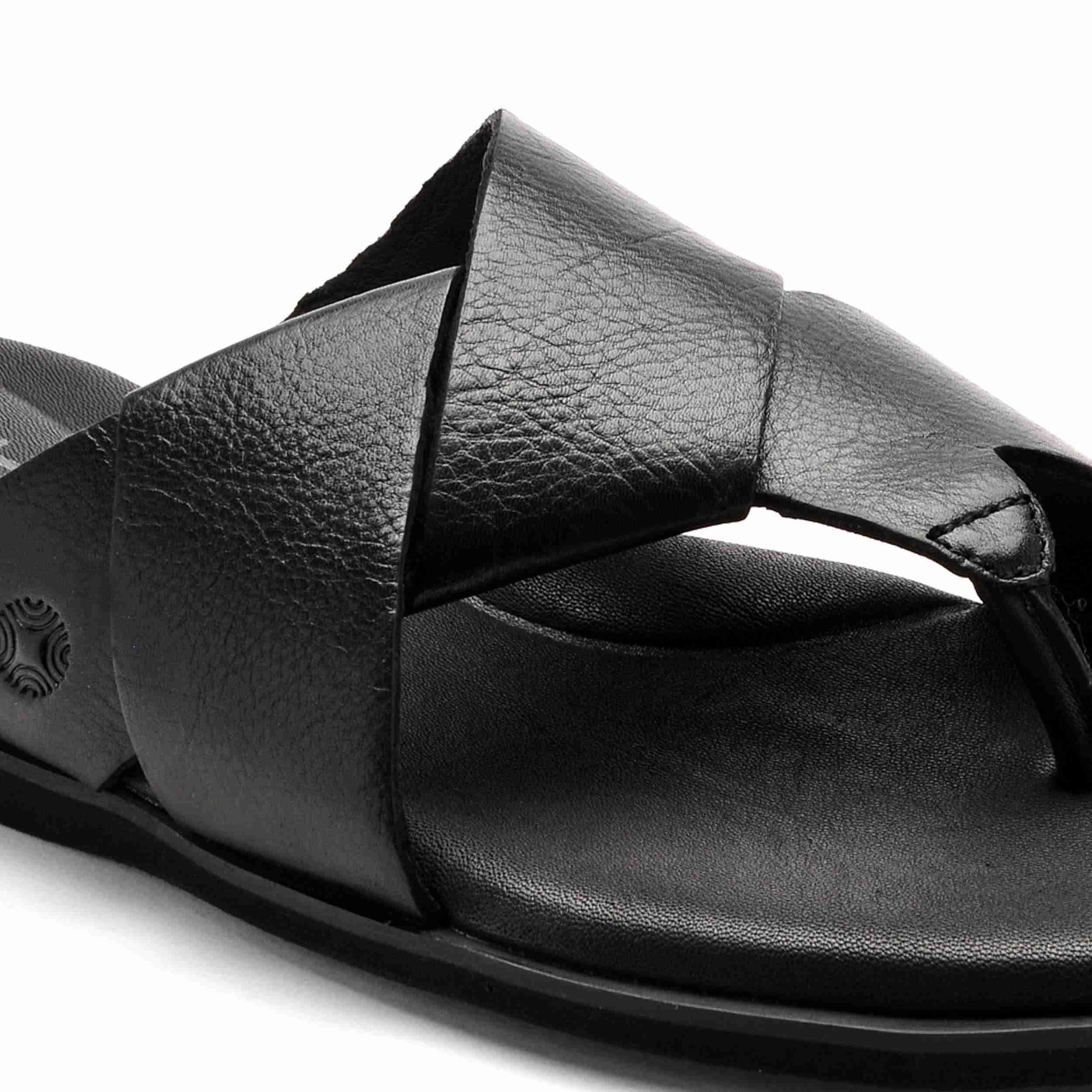 The Rubio Ruosh Men Black Slipper