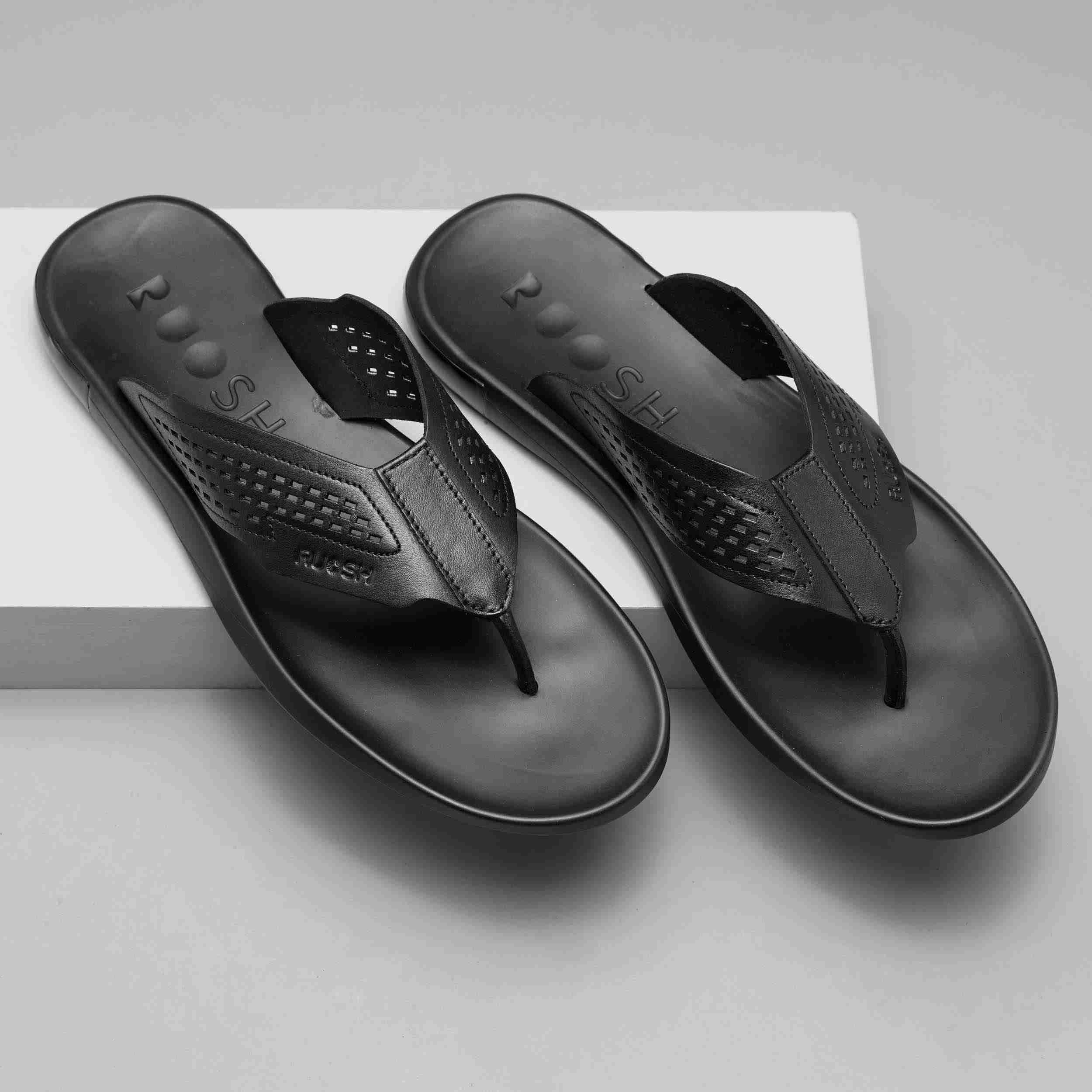 The James Black Men Casual Slipper Ruosh