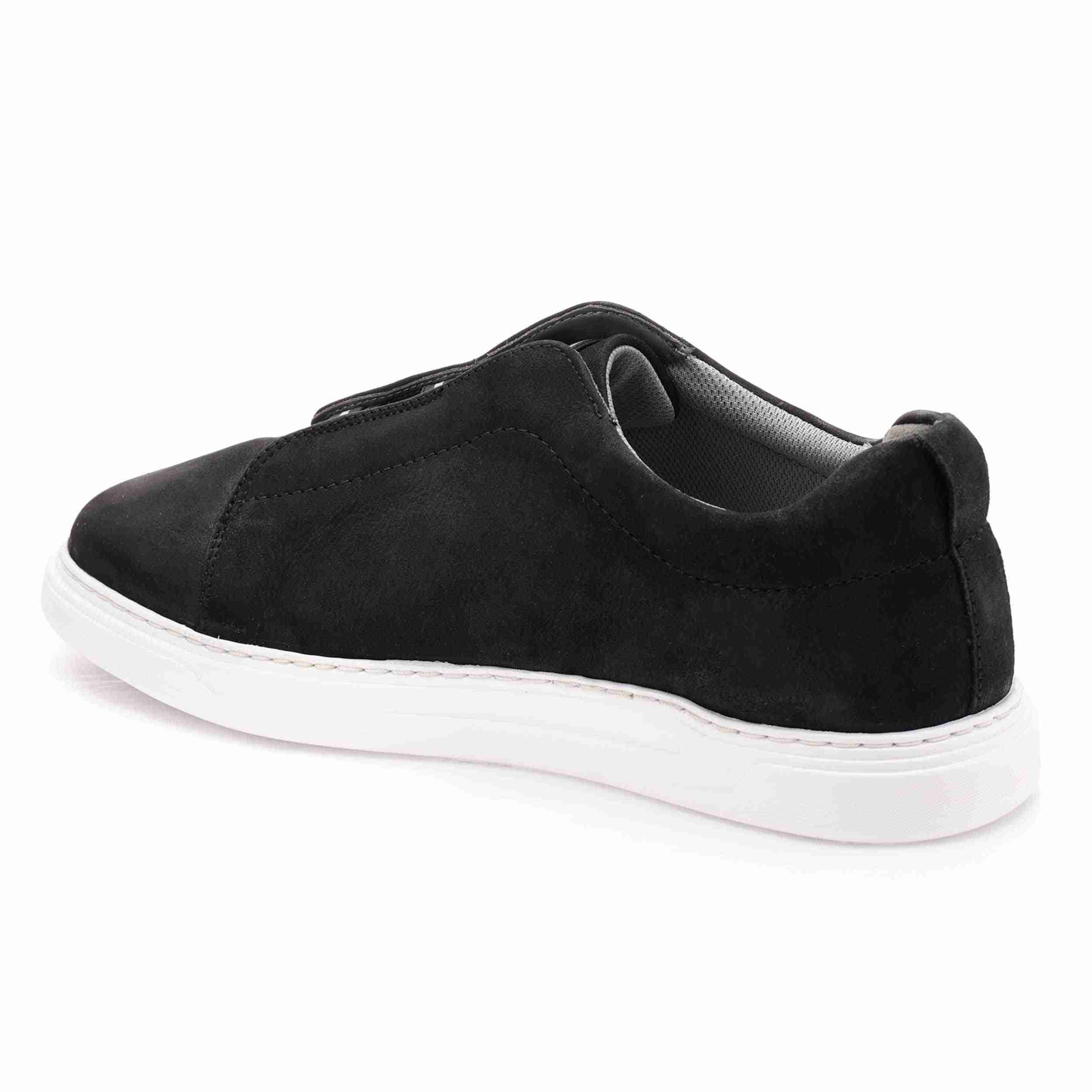 The Parcen Ruosh Men Black Casual Sneaker