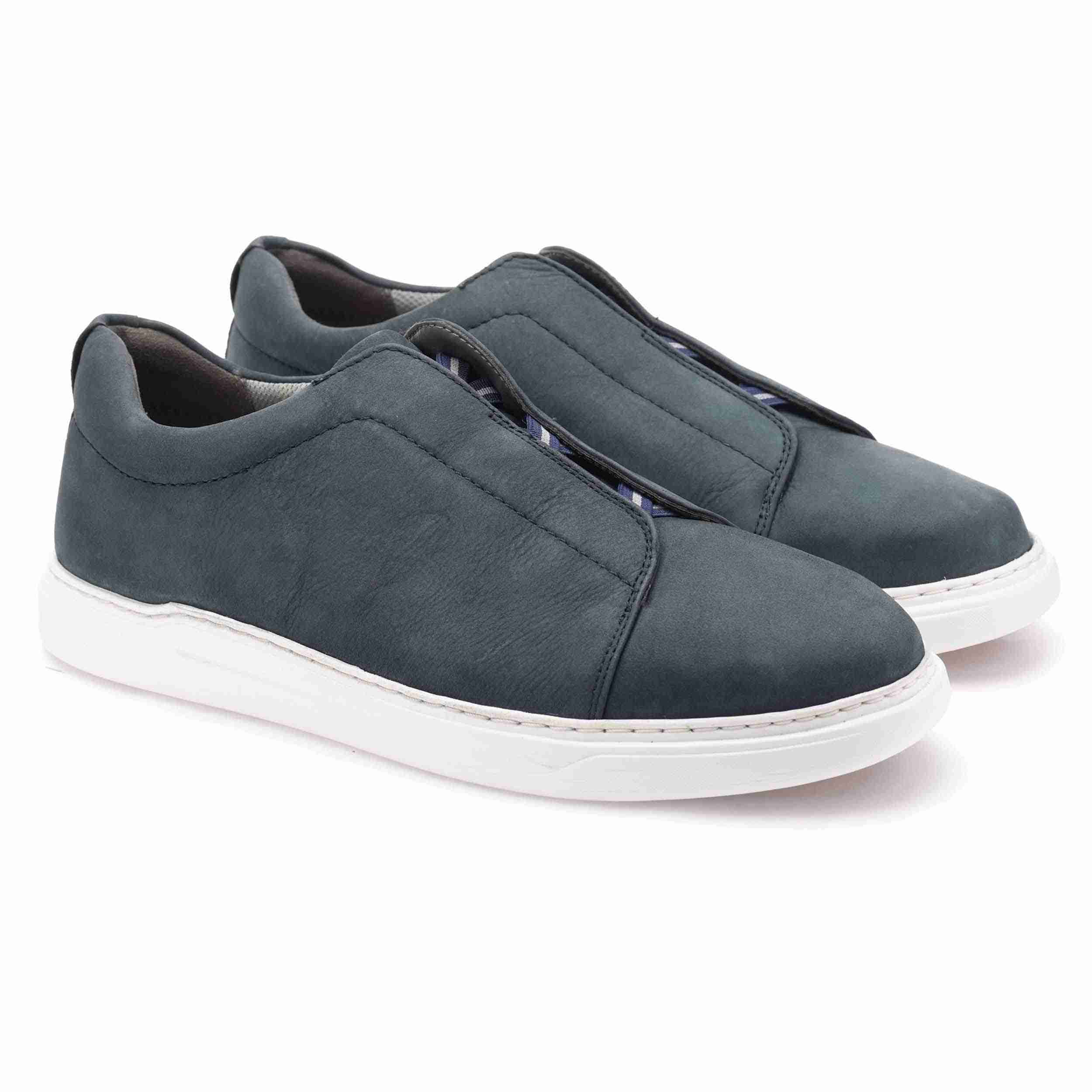 The Parcen Ruosh Men Navy Casual Sneaker
