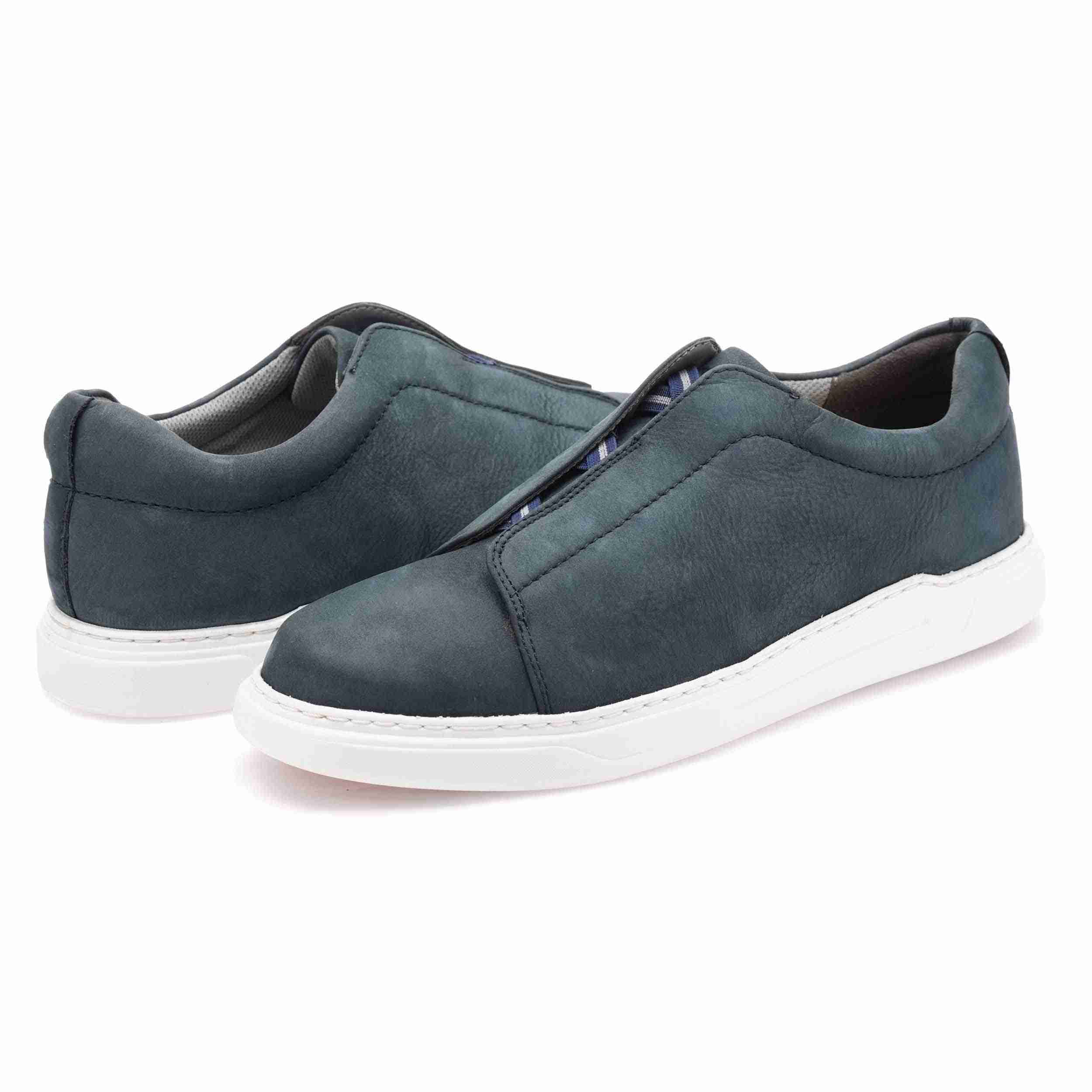 The Parcen Ruosh Men Navy Casual Sneaker