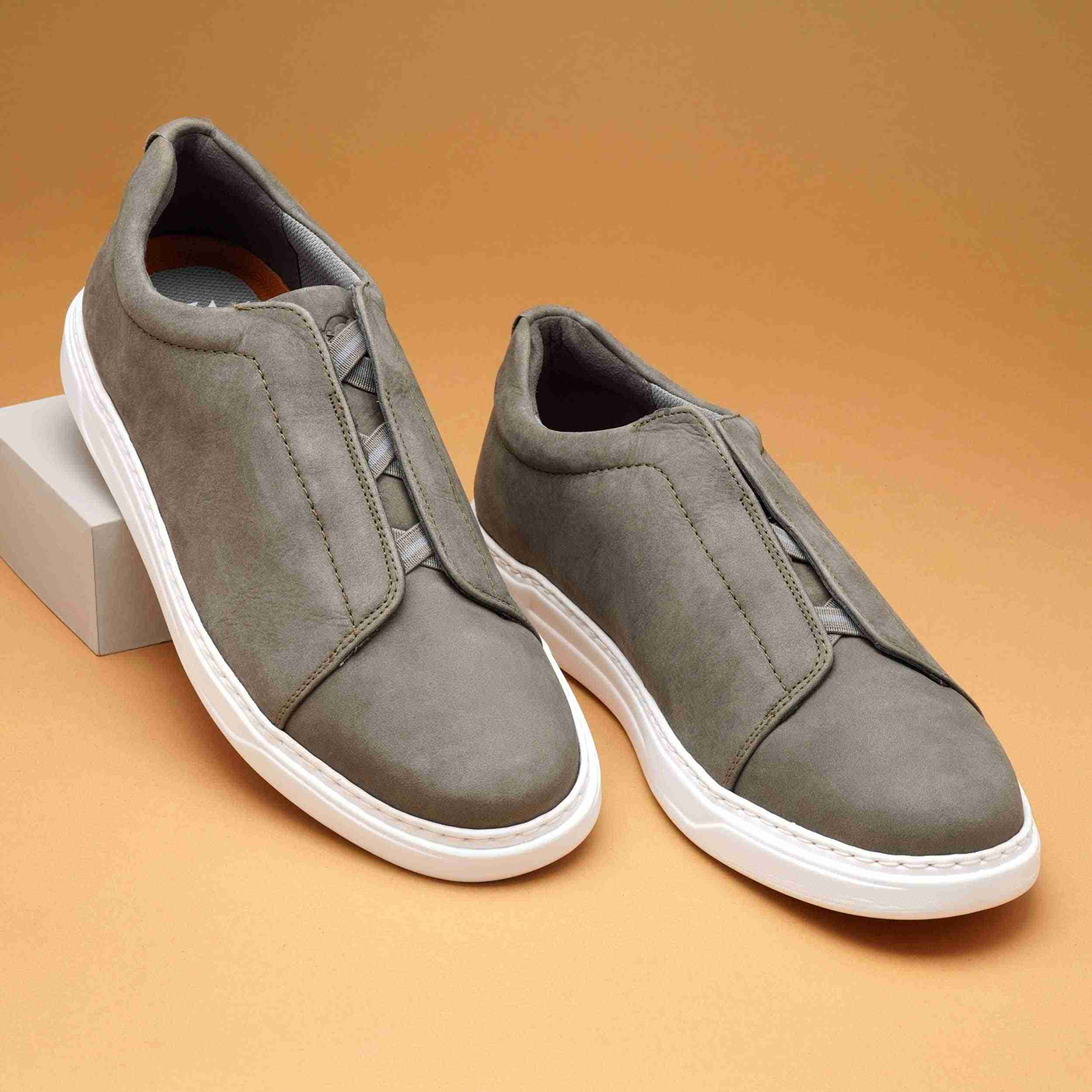 The Parcen Ruosh Men Olive Green Casual Sneaker
