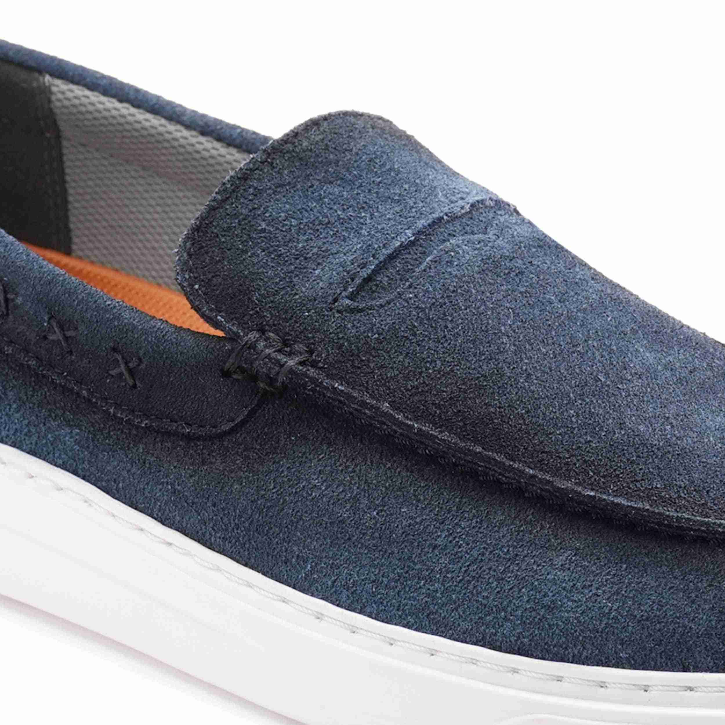 The Delle Ruosh Men Navy Casual Sneaker