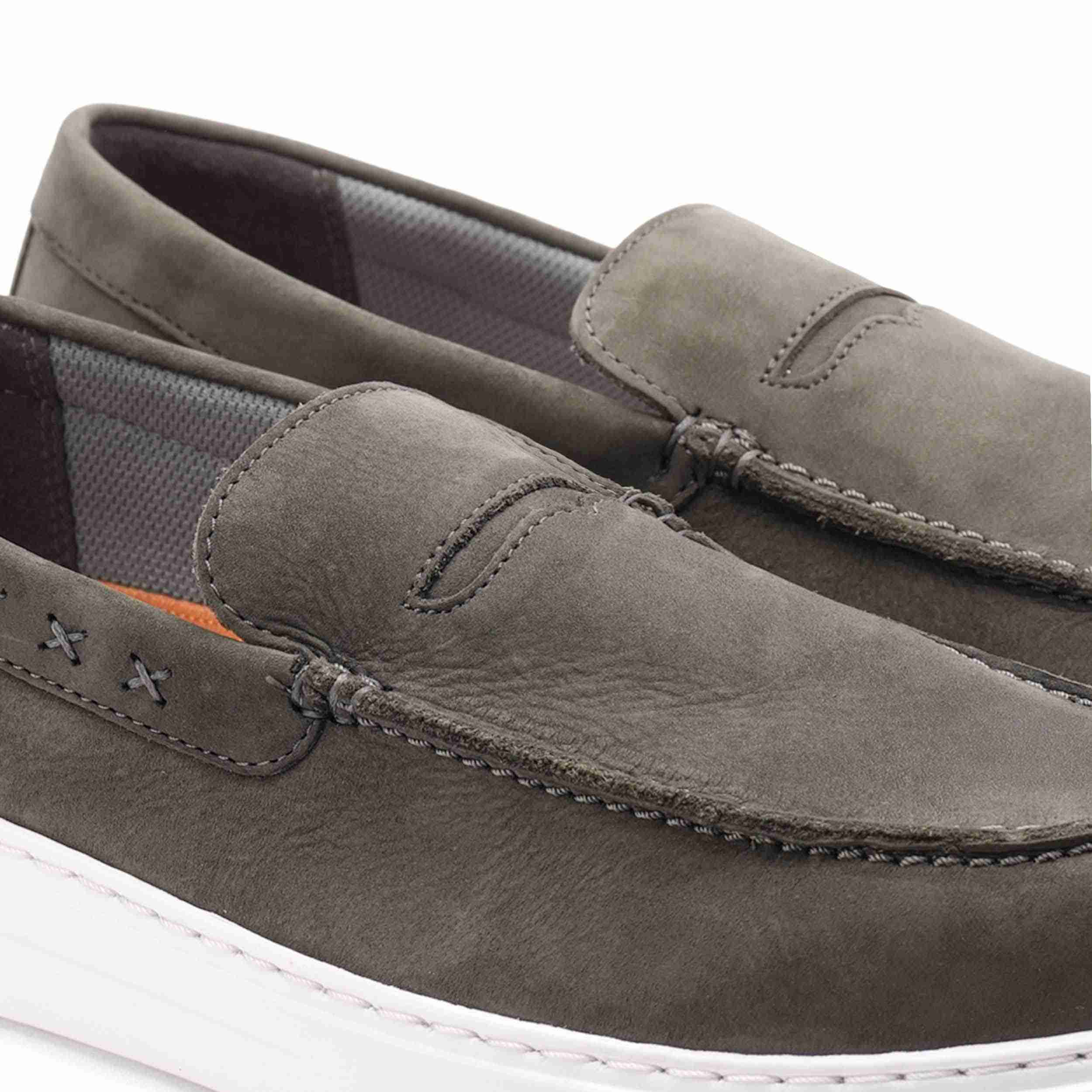 The Delle Ruosh Men Grey Casual Sneaker