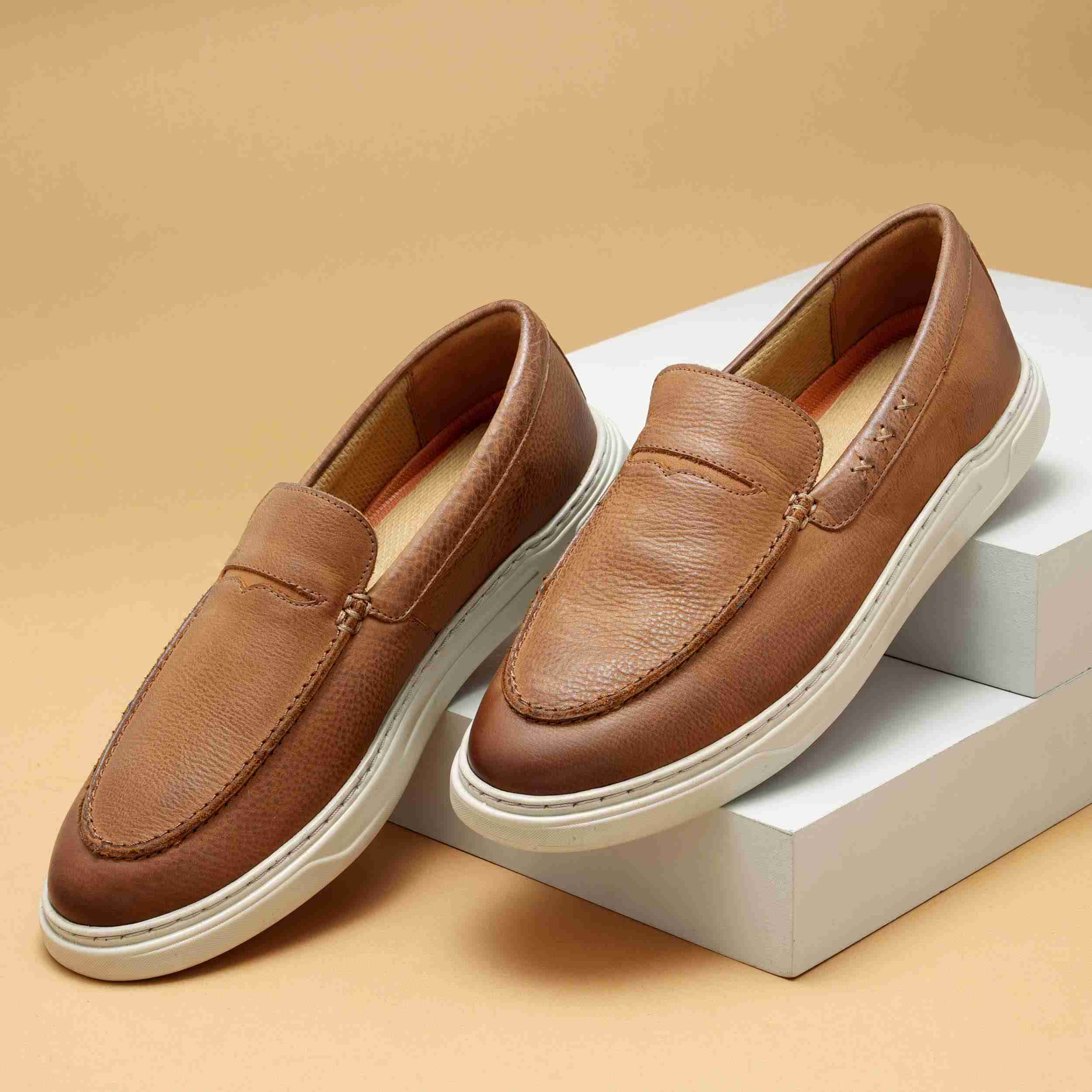 The Delle Ruosh Men Tan Casual Sneaker
