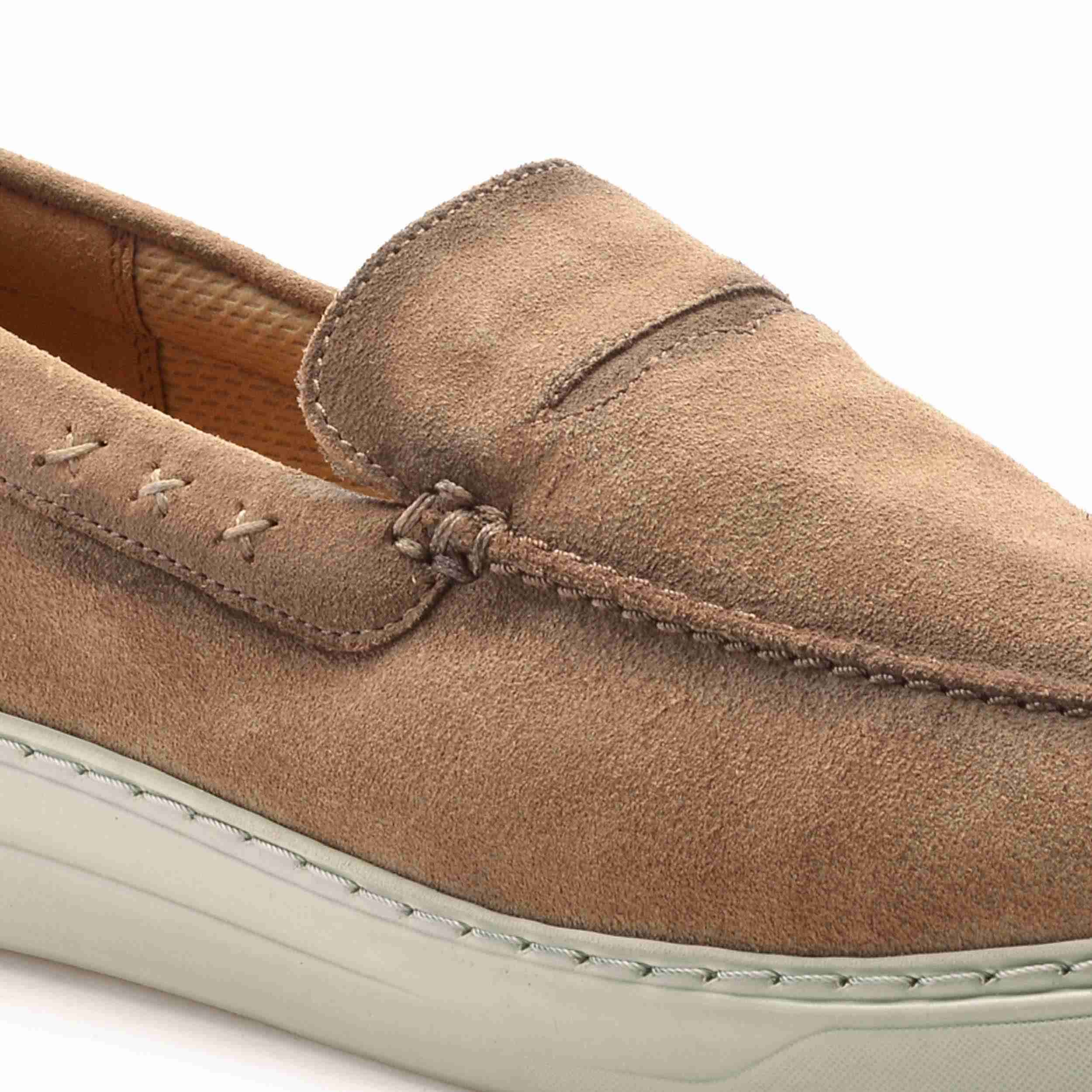 The Delle Ruosh Men Tan Casual Sneaker