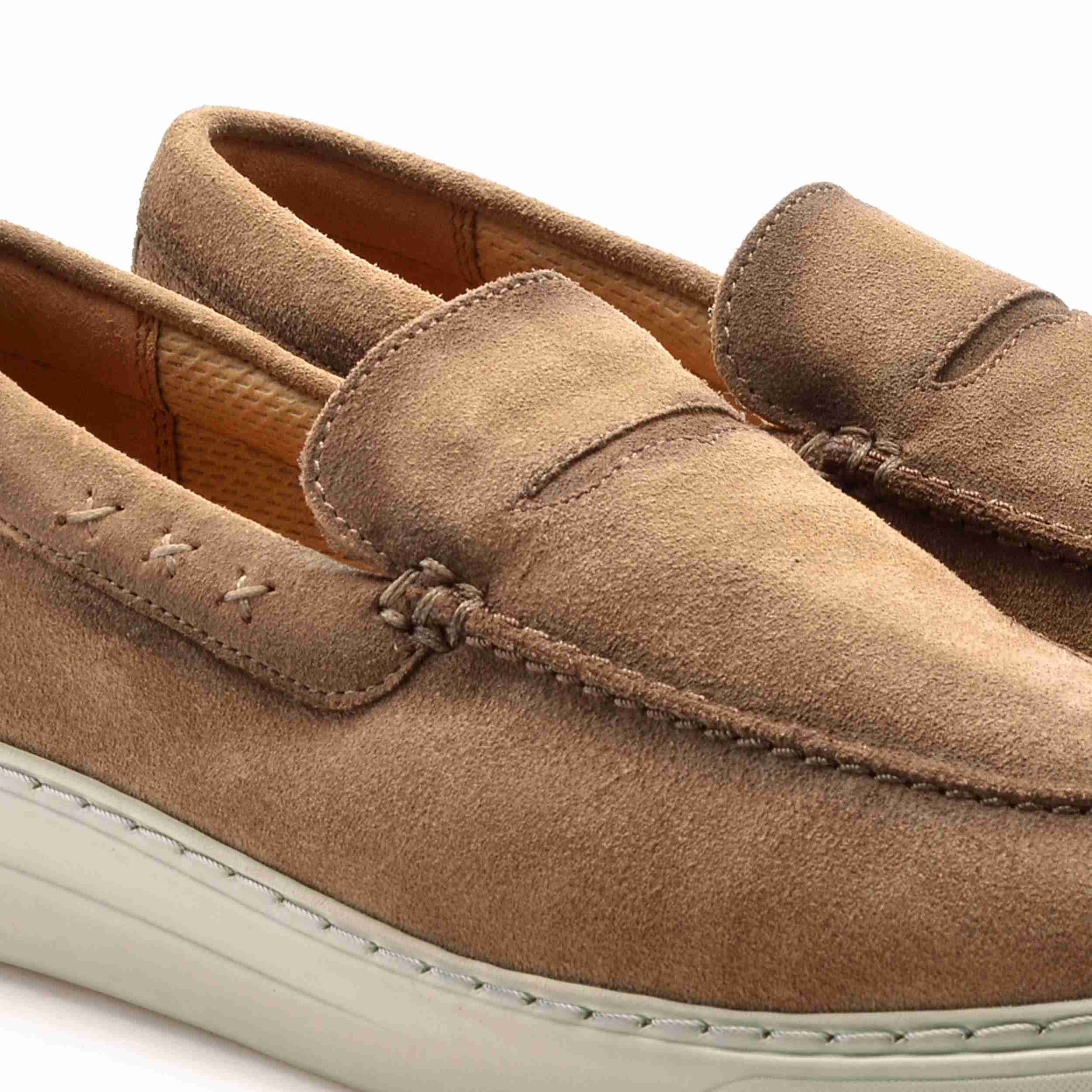 The Delle Ruosh Men Tan Casual Sneaker