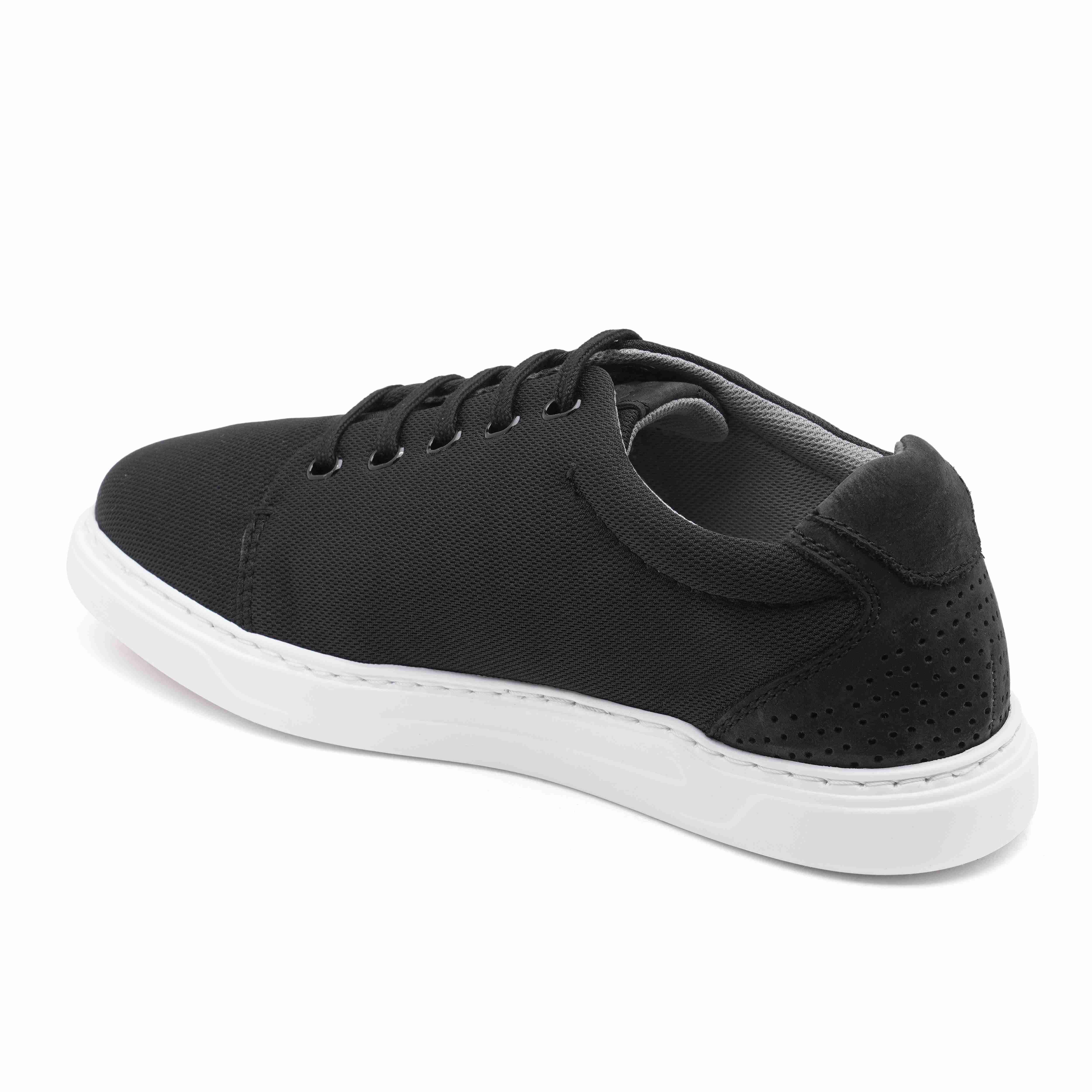 The Ruth Ruosh Men Black Casual Sneaker