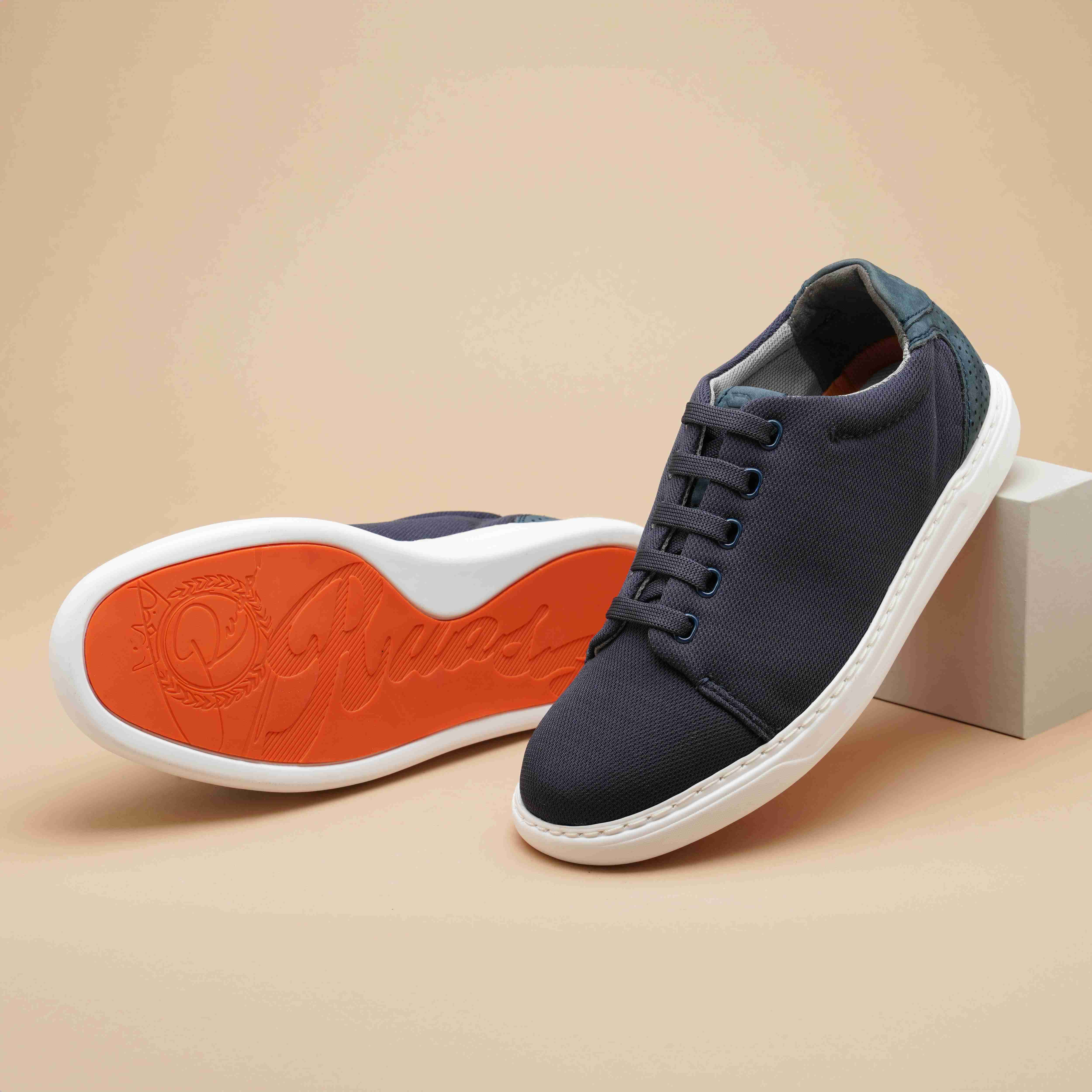 The Ruth Ruosh Men Navy Casual Sneaker