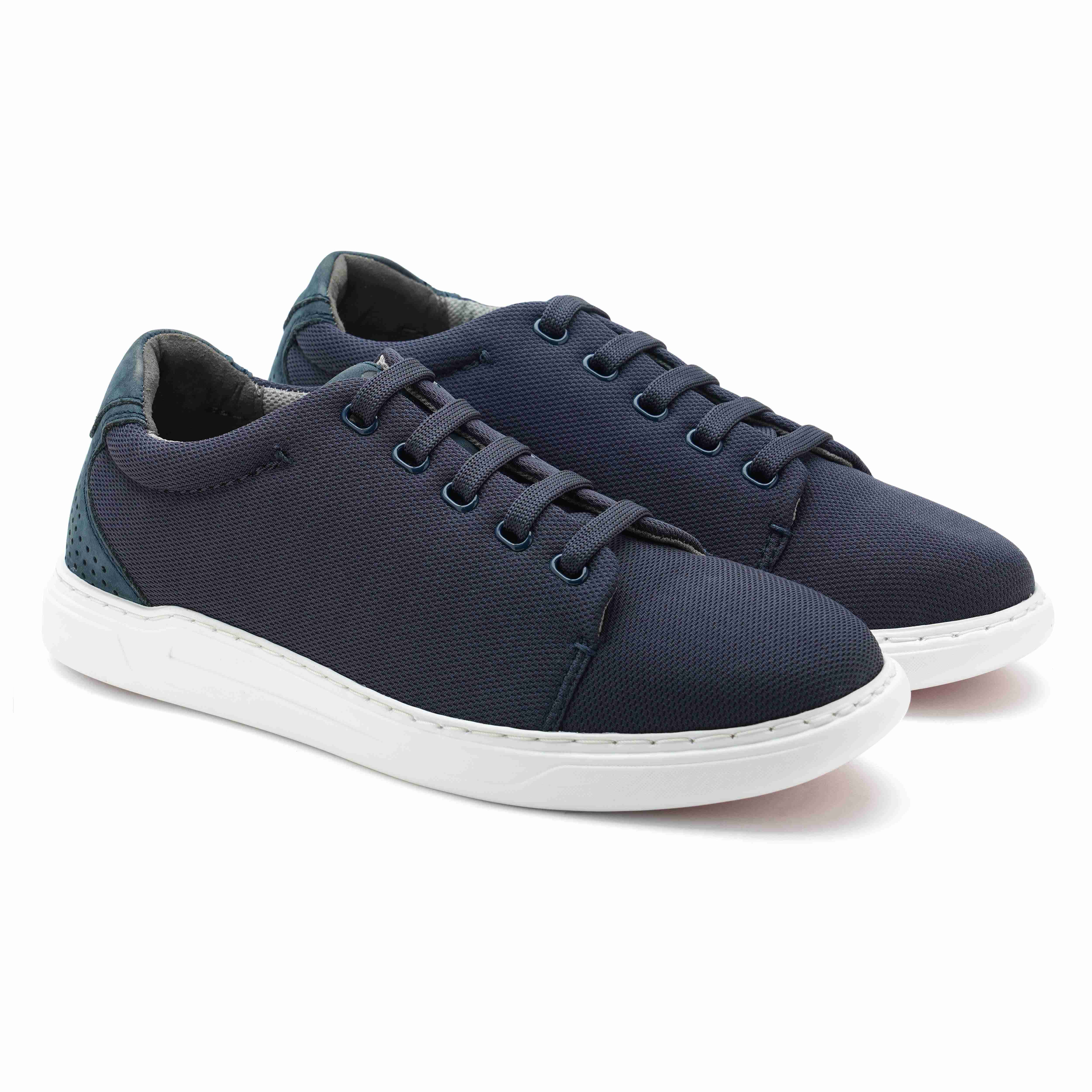 The Ruth Ruosh Men Navy Casual Sneaker