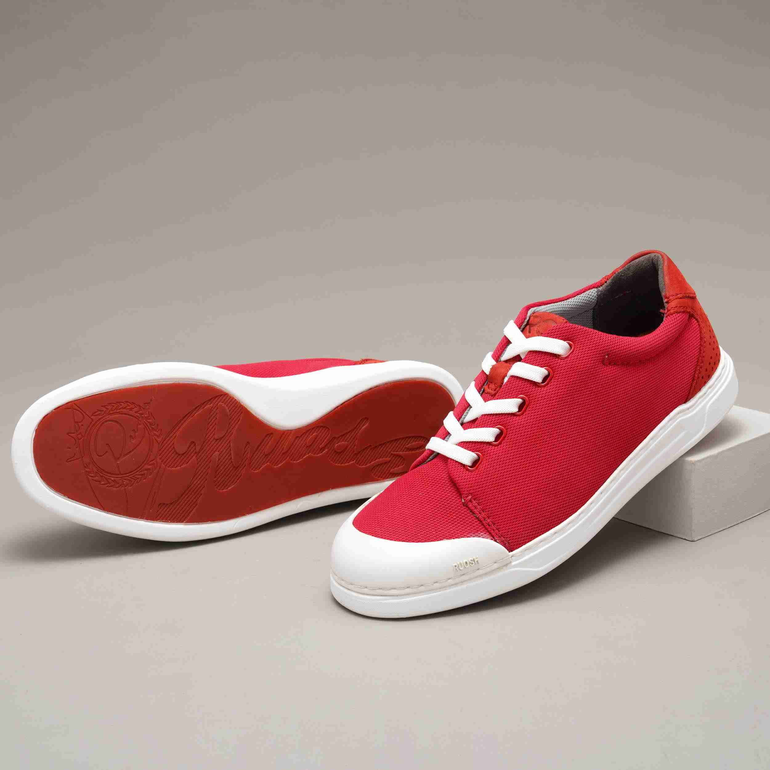The Ruth Ruosh Men Red Casual Sneaker
