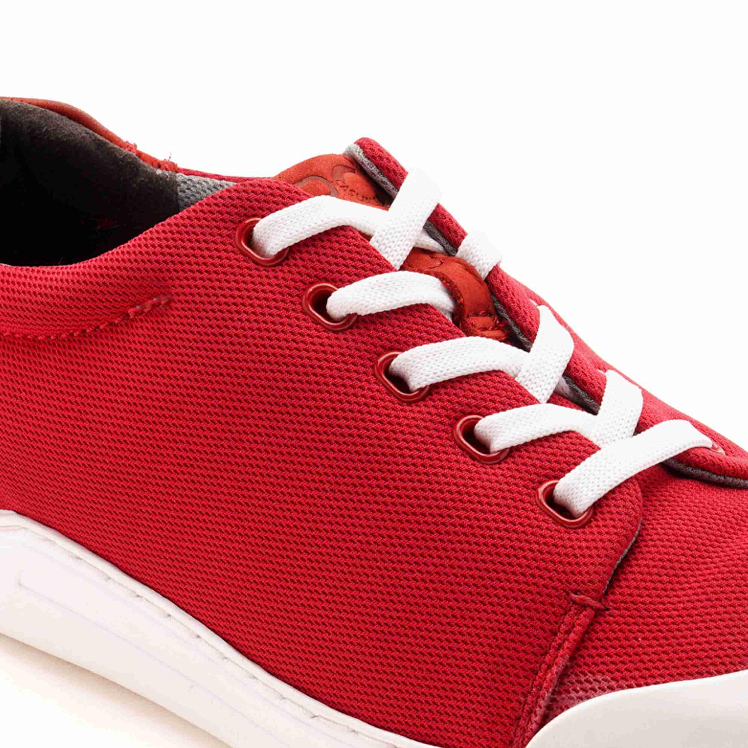 The Ruth Ruosh Men Red Casual Sneaker