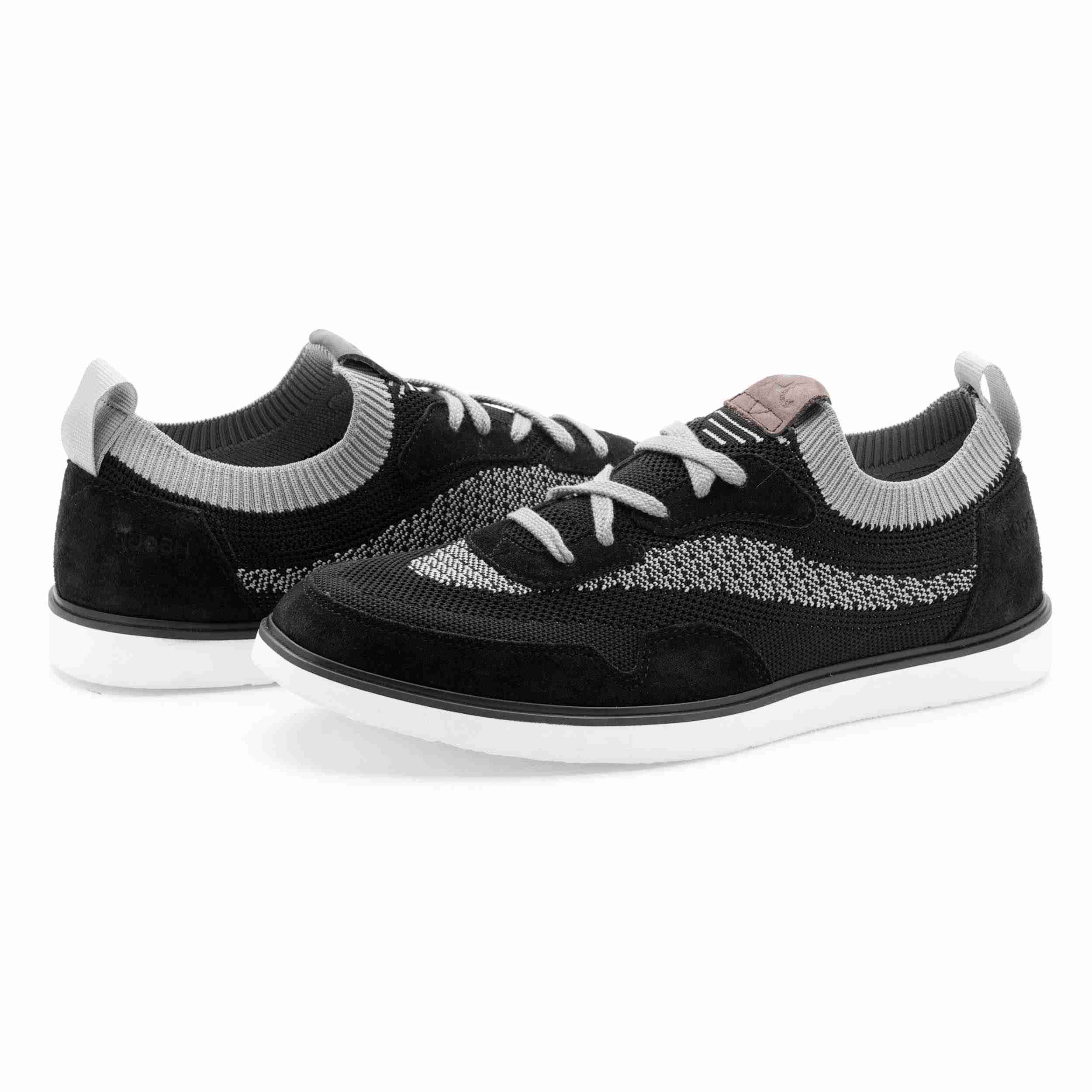 The Gladwin Ruosh Men Black Casual Sneaker