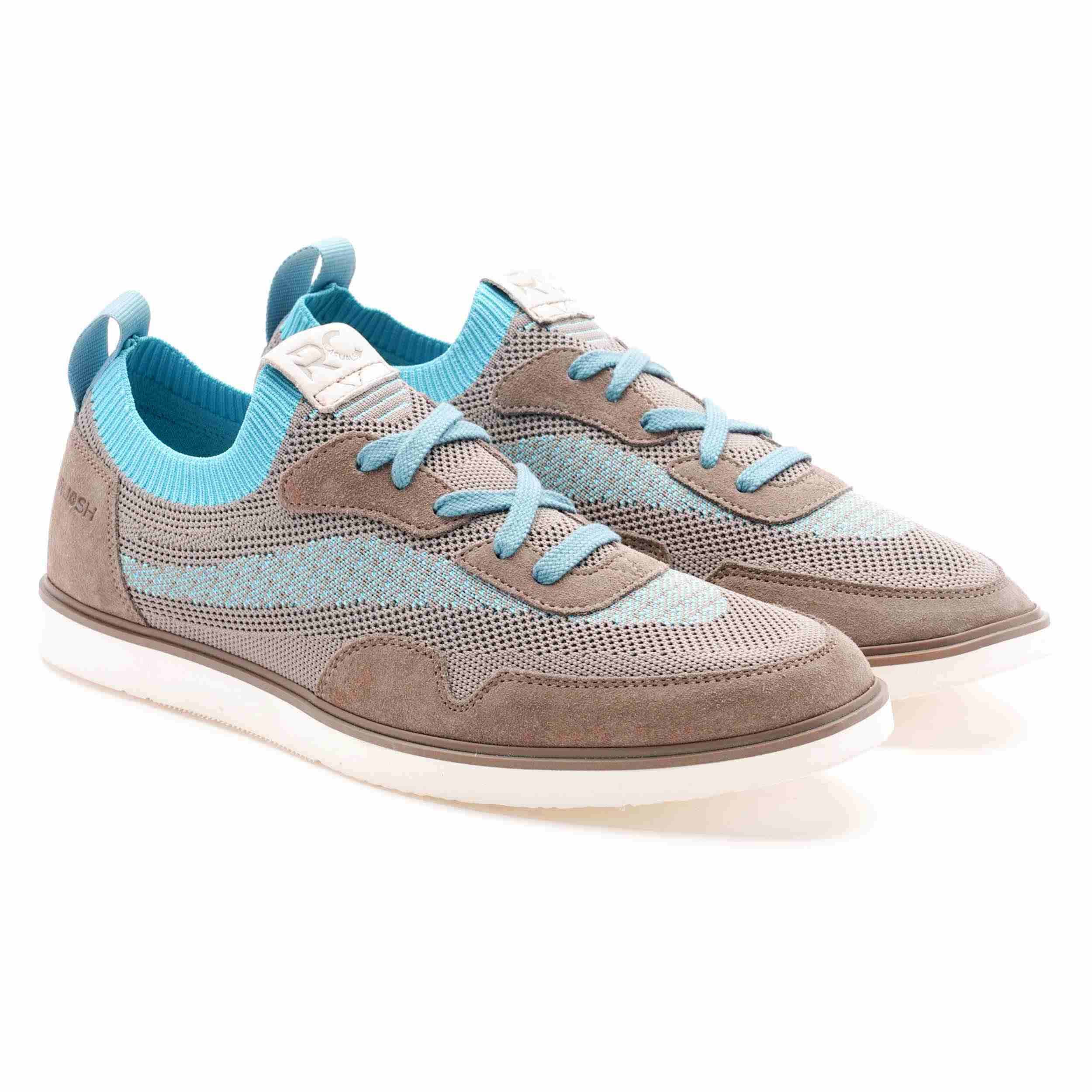 The Gladwin Ruosh Men Blue Casual Sneaker