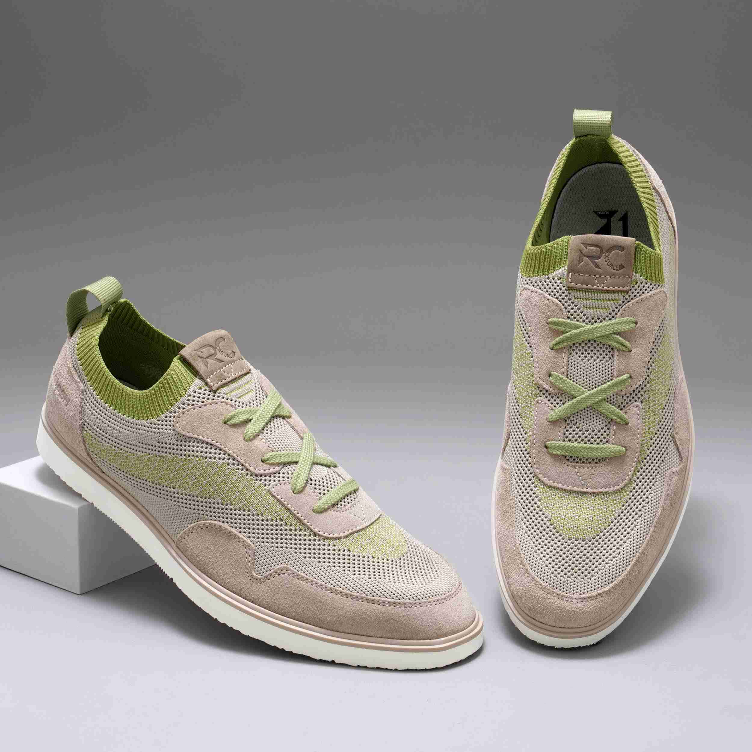 The Gladwin Ruosh Men Green Casual Sneaker