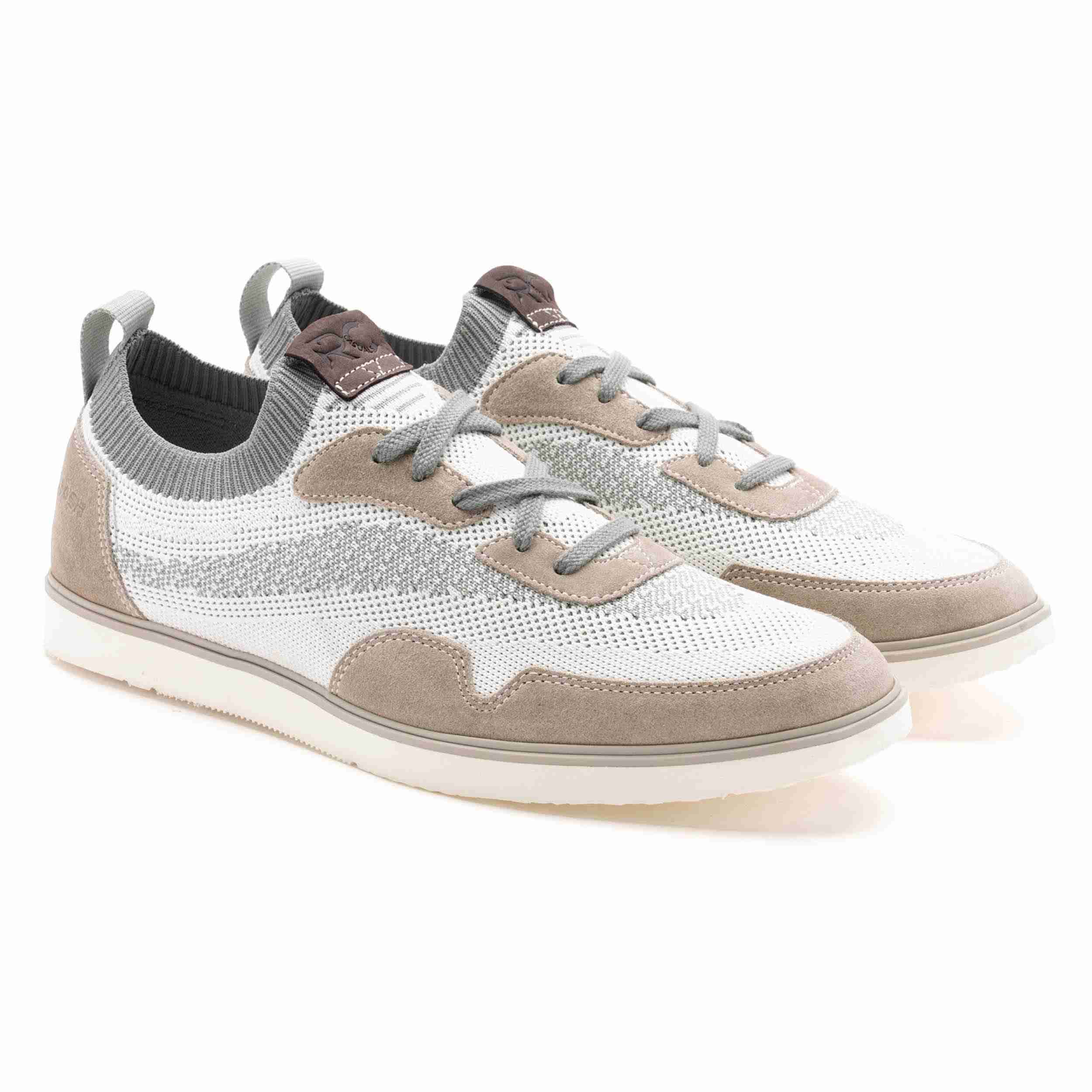 The Gladwin Ruosh Men White Casual Sneaker