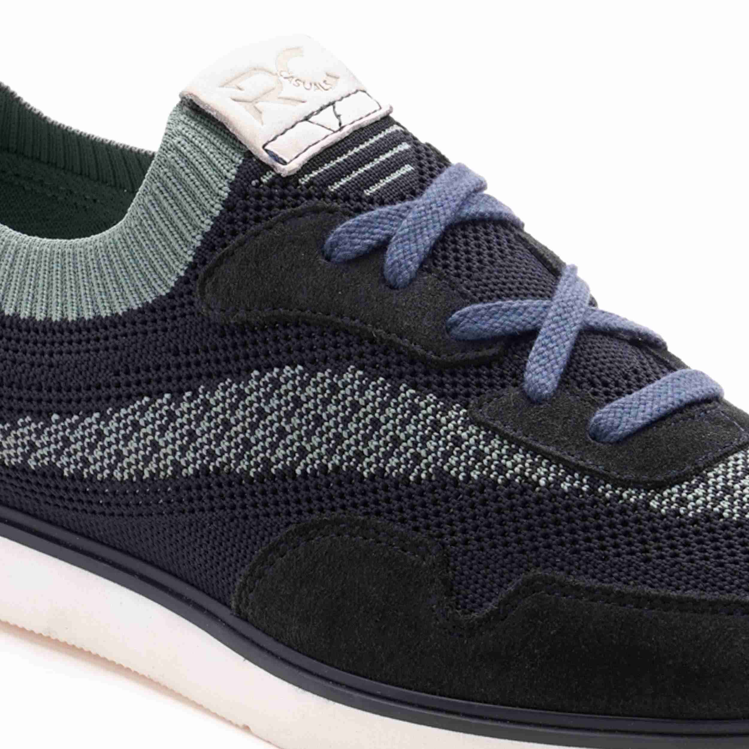 The Gladwin Ruosh Men Blue Casual Sneaker