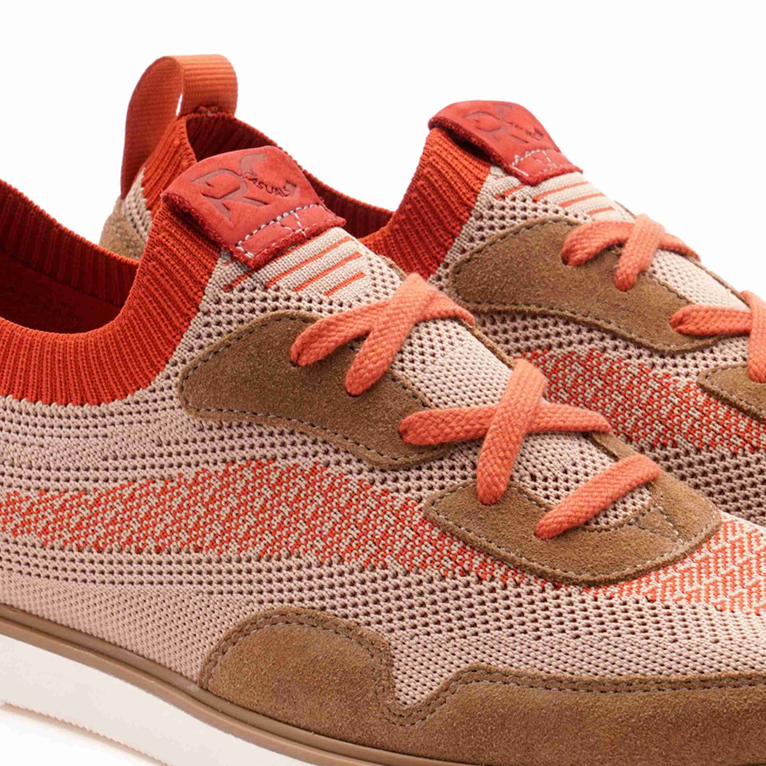 The Gladwin Ruosh Men Red Casual Sneaker