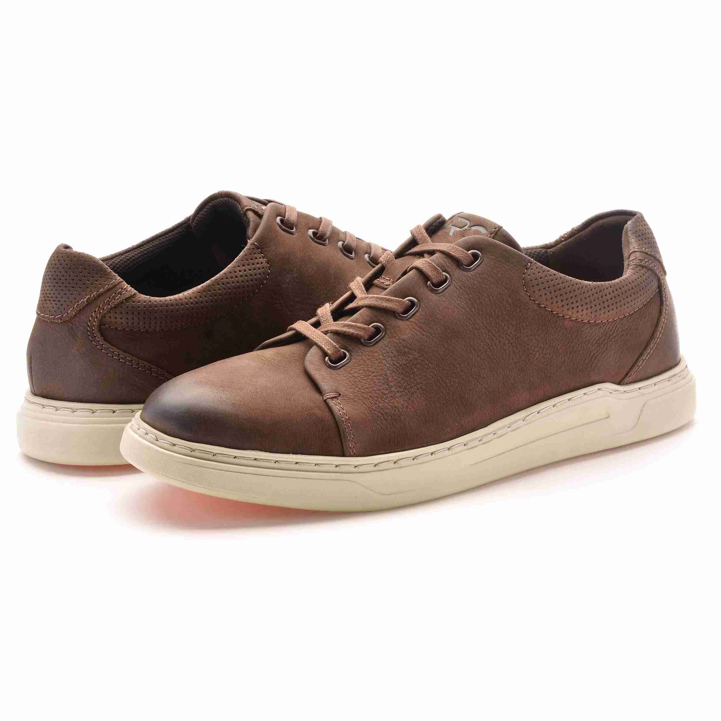 The Ruth Ruosh Men Tan Casual Sneaker