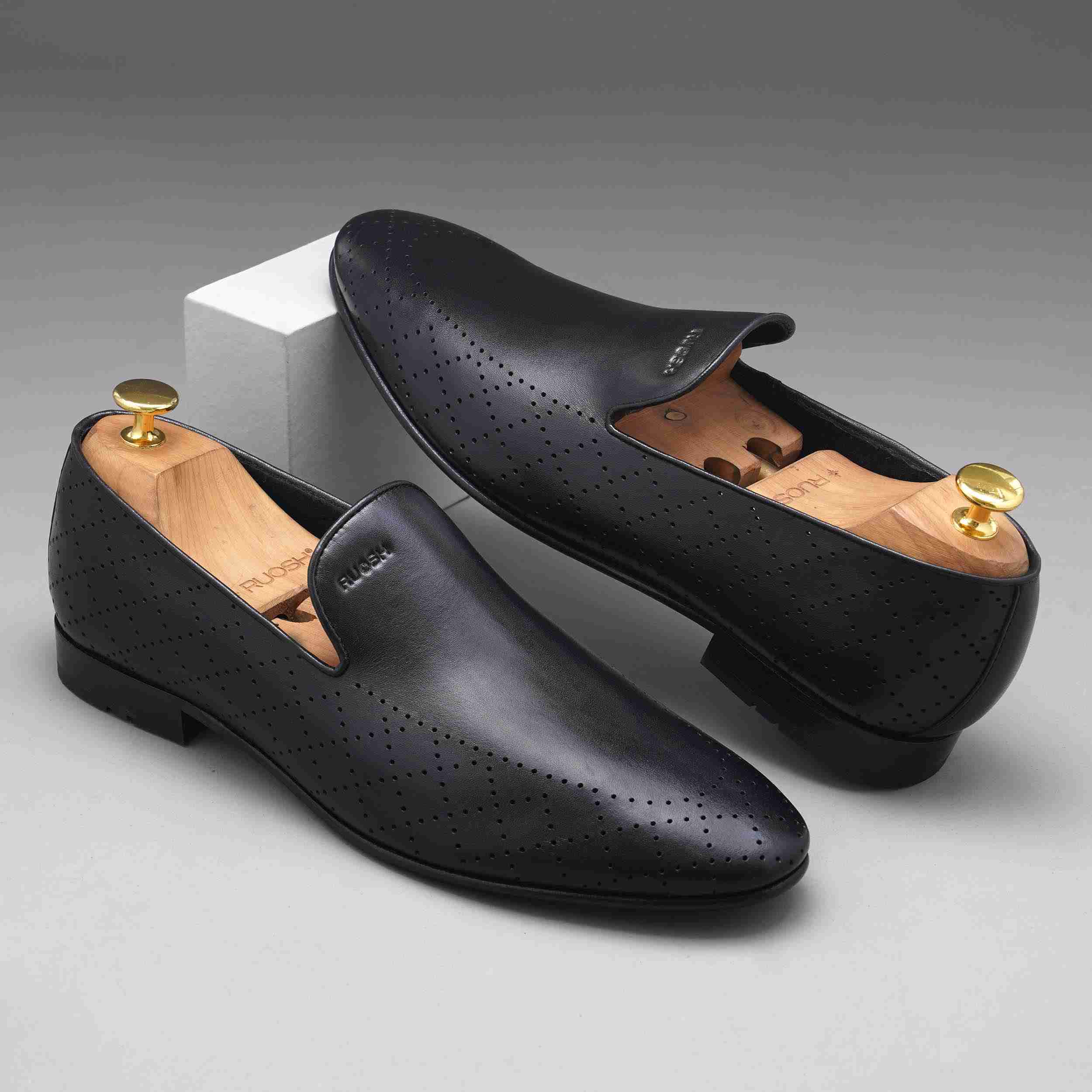 The Finn Black Men Occasion Perforated Slip On Ruosh