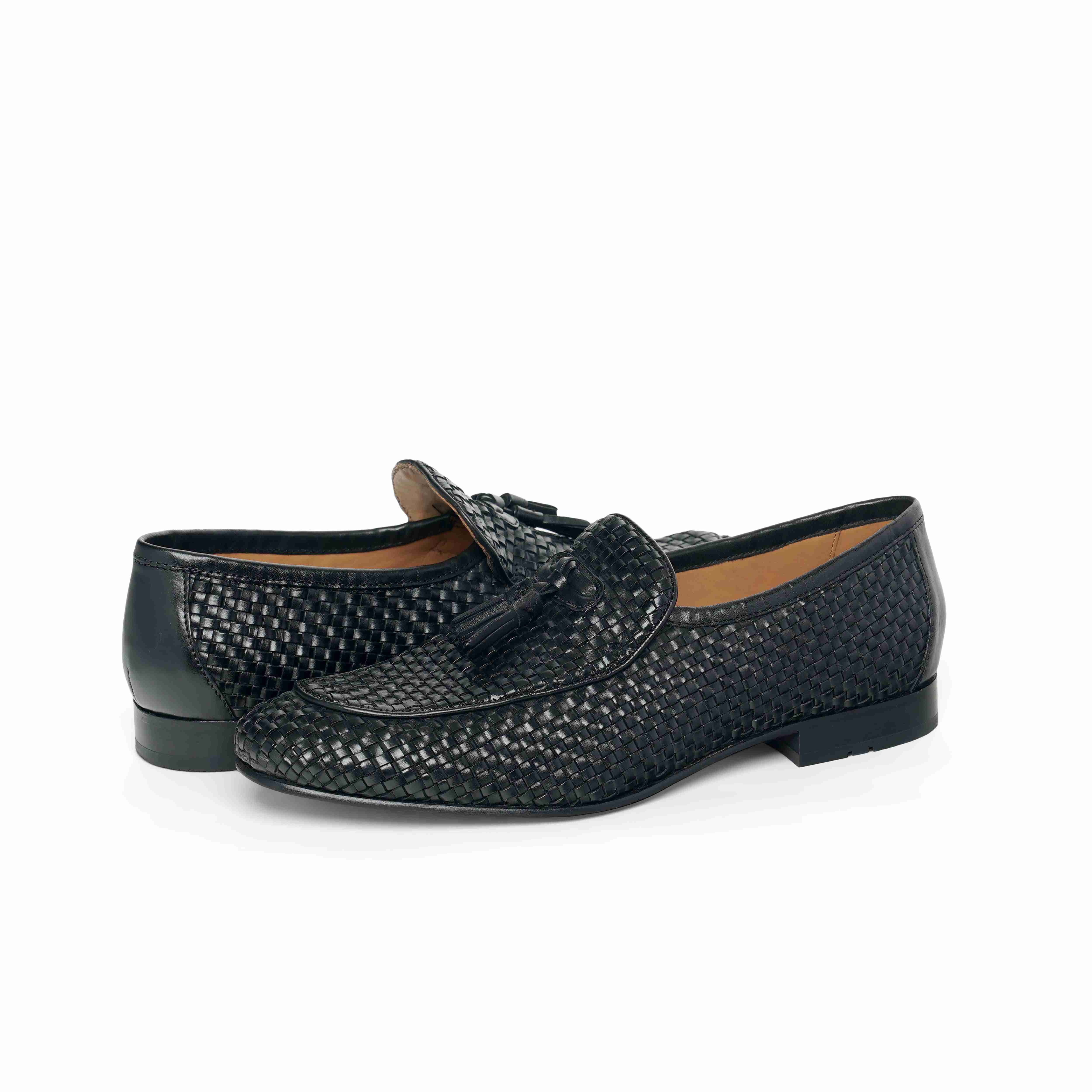 The Lando Ruosh Men Black Handwoven Tassel Loafer