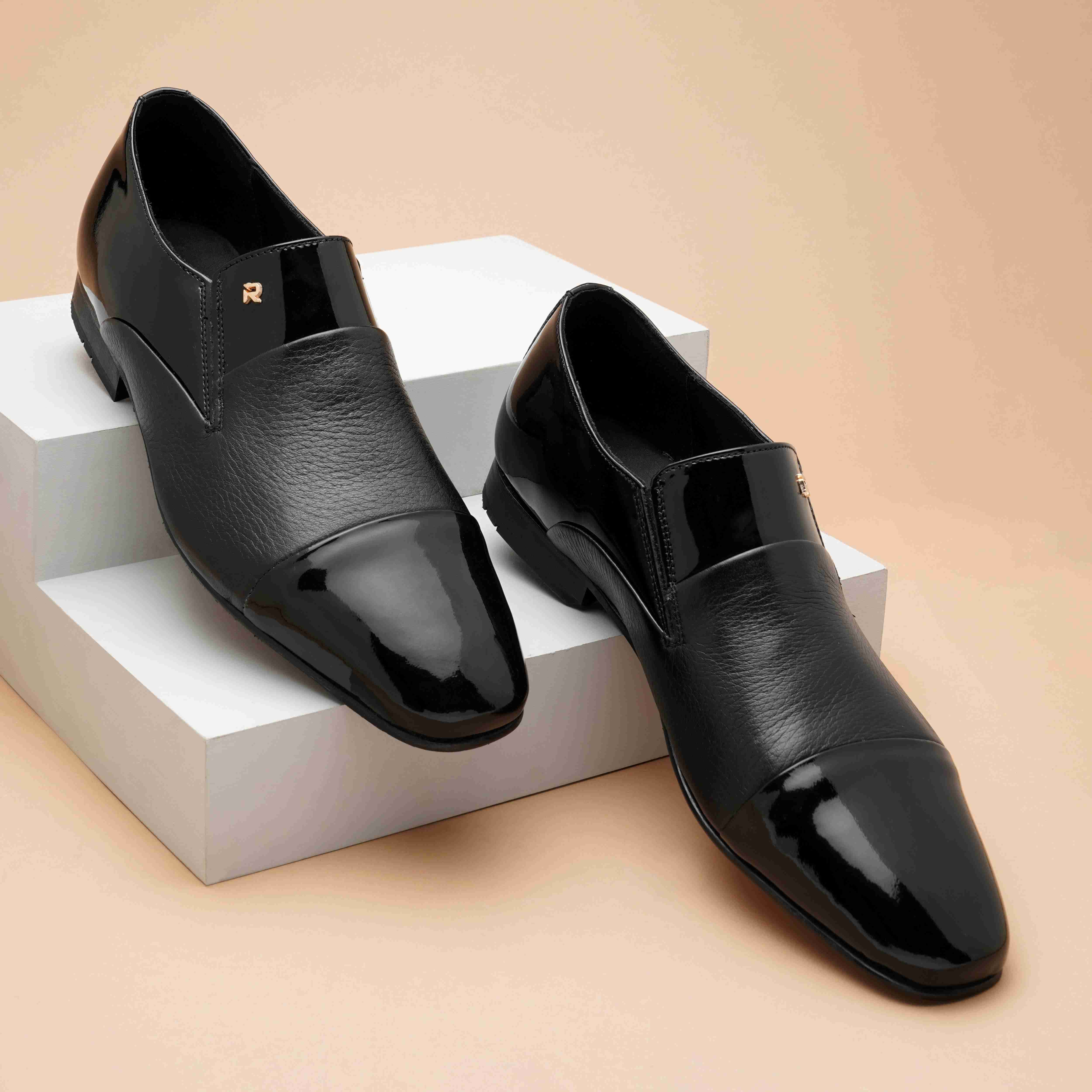 The Axel Ruosh Men Black Deer Leather Shoe