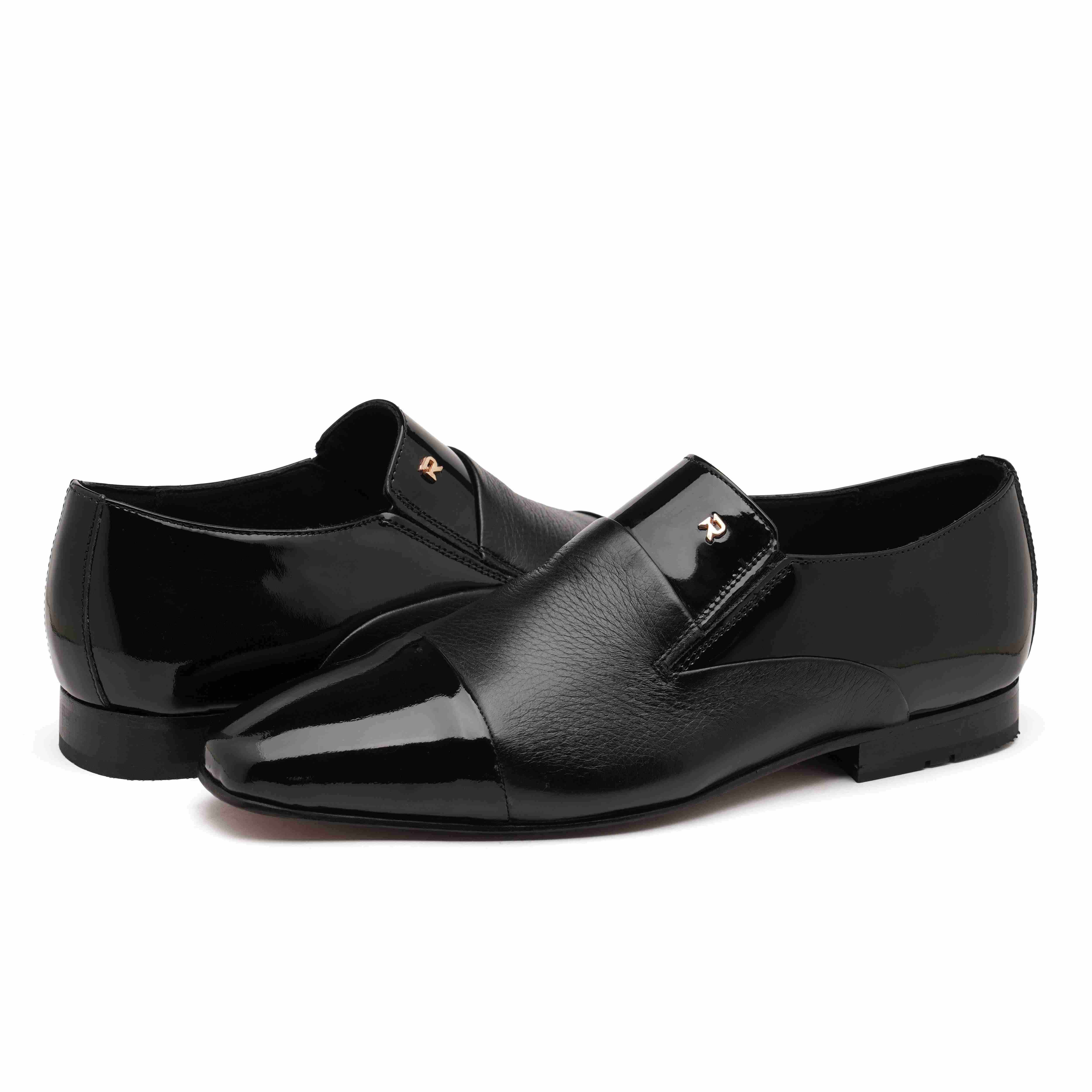 The Axel Ruosh Men Black Deer Leather Shoe