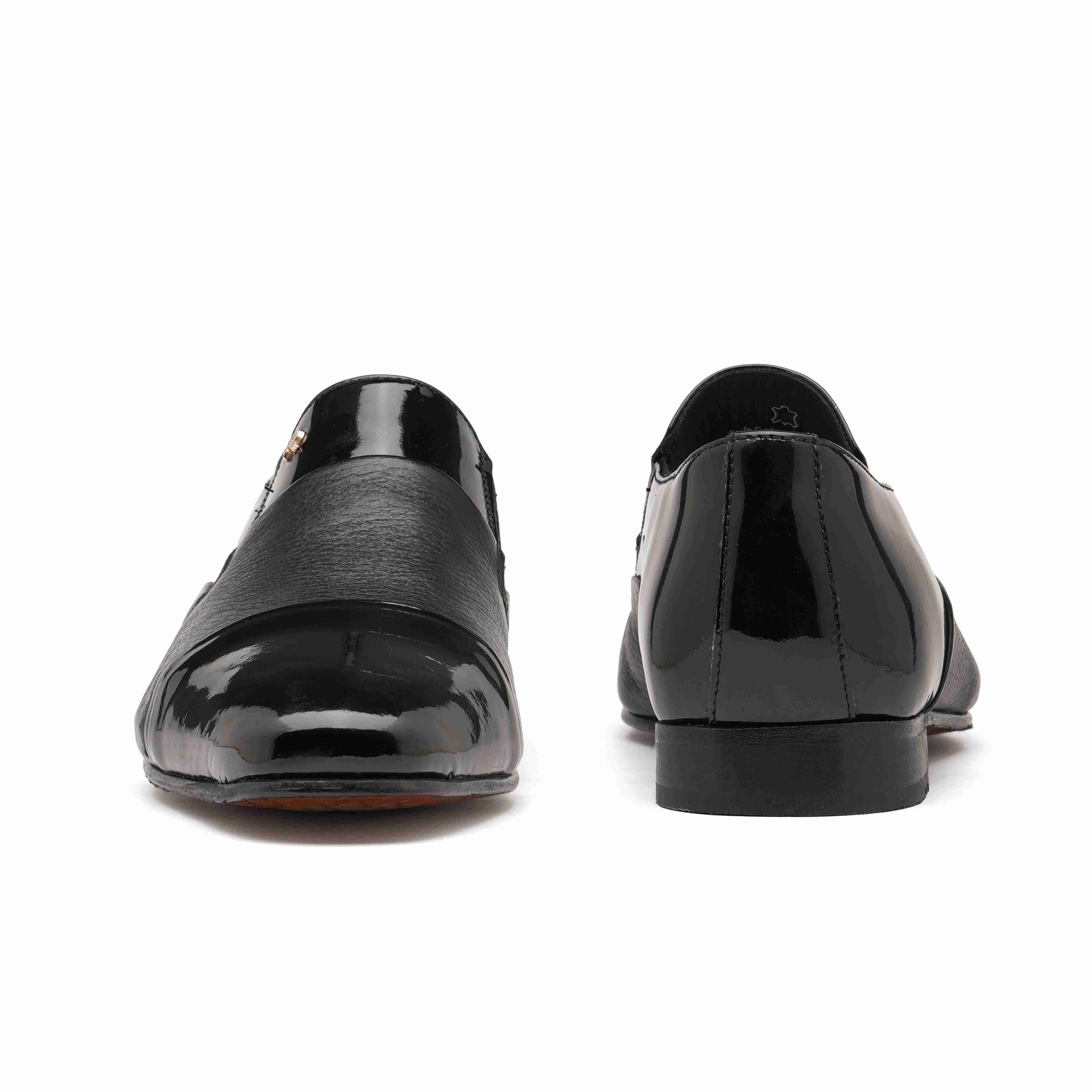 The Axel Ruosh Men Black Deer Leather Shoe