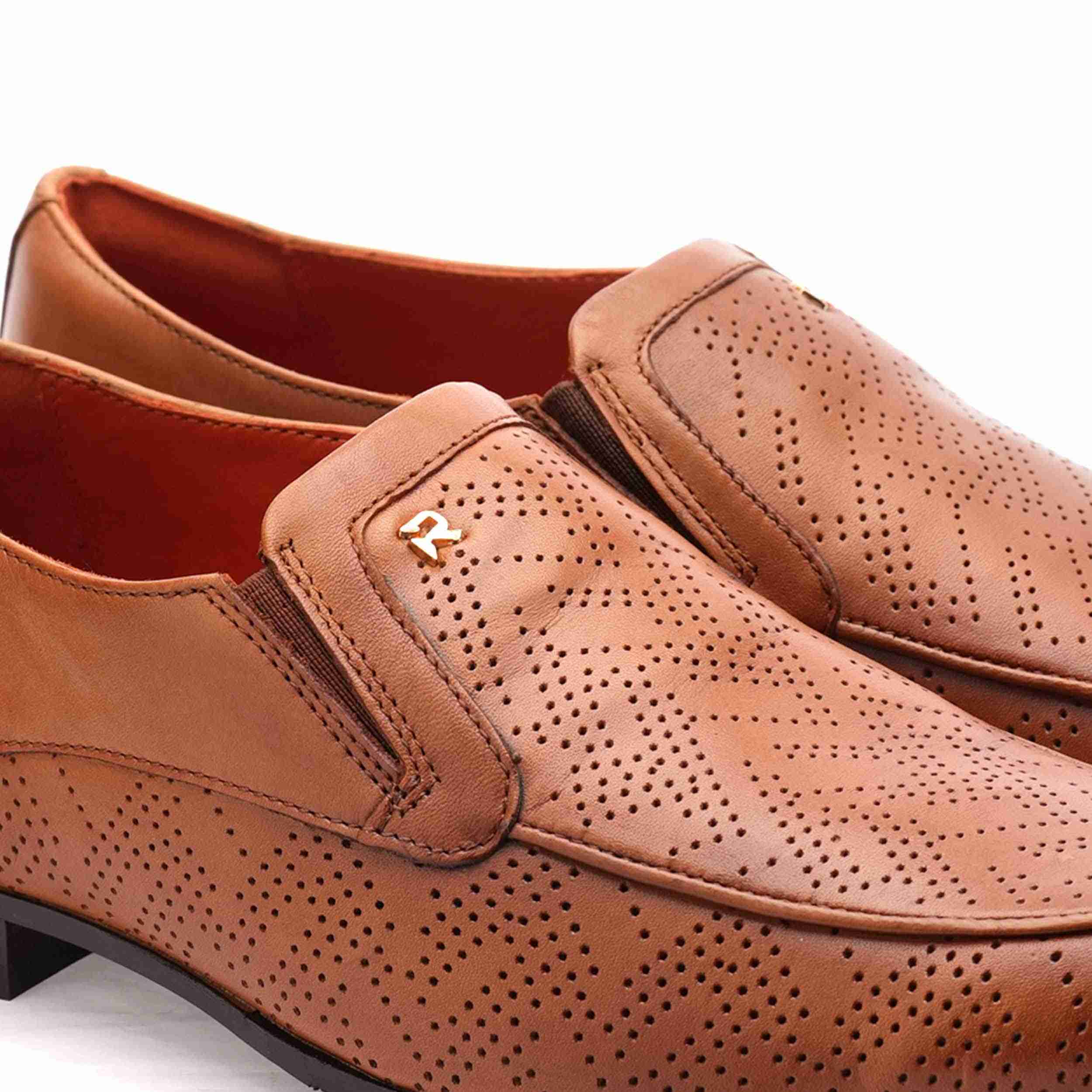 The Herber Ruosh Men Tan Occasion Slip-On