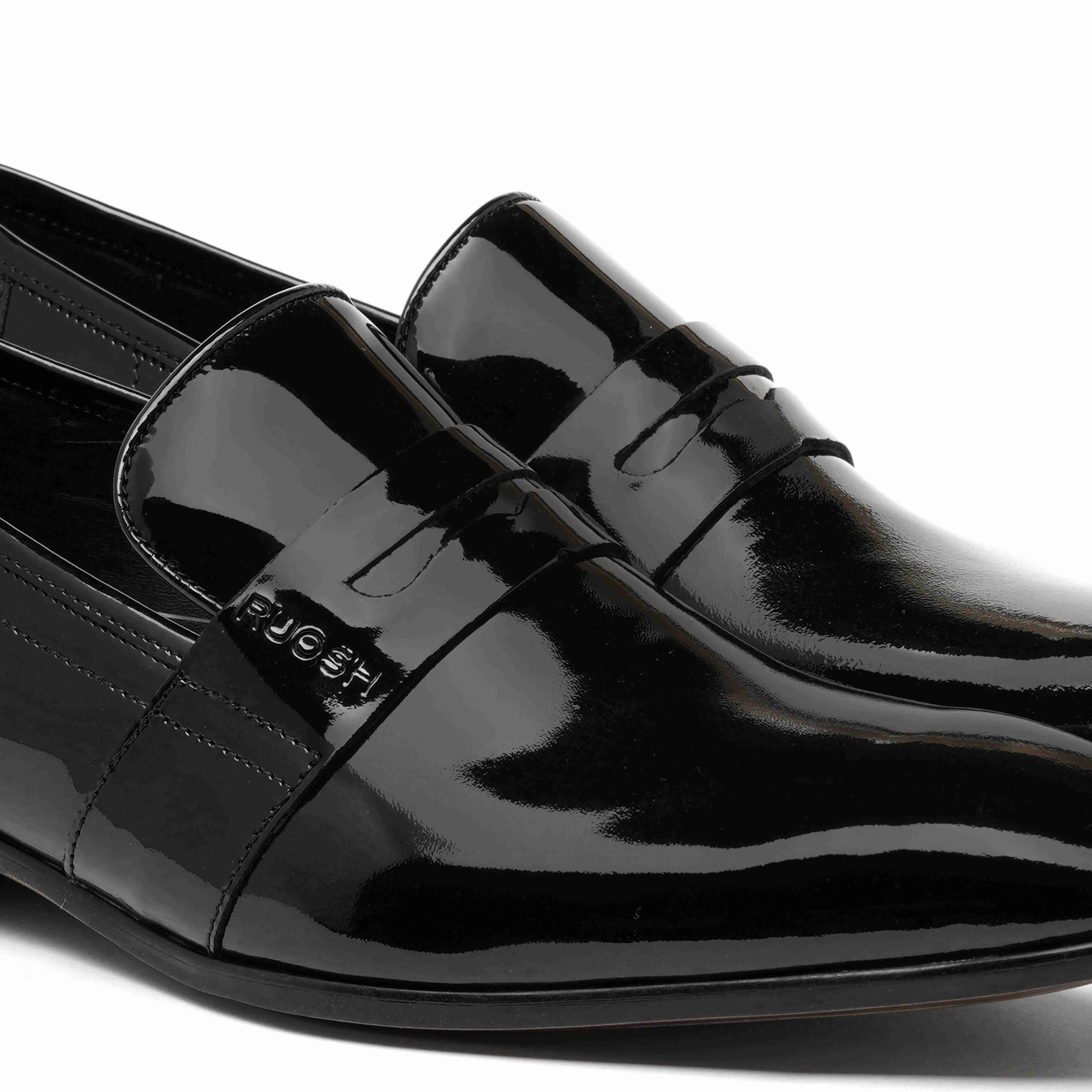 The King Ruosh Men Black Patent Slip-On