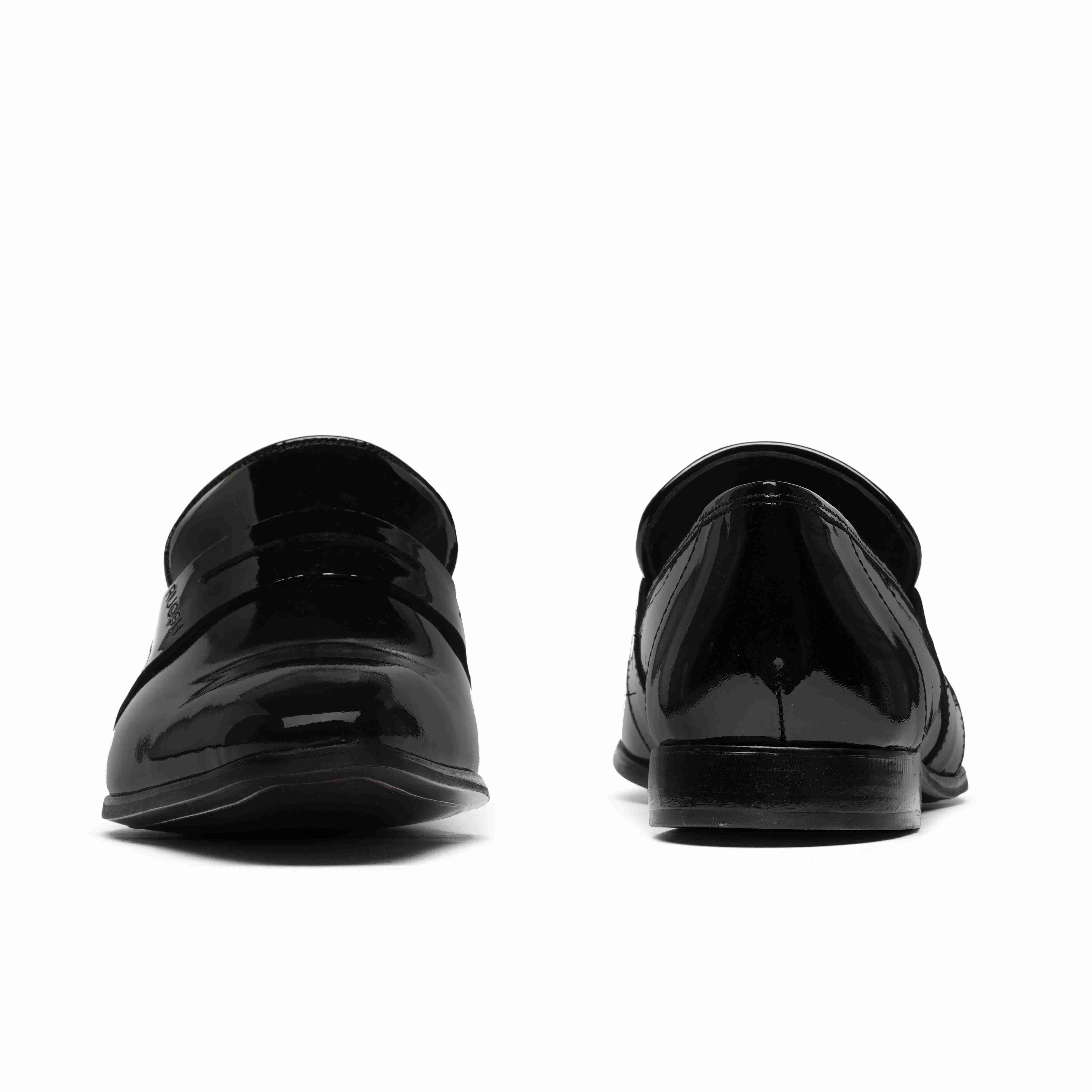 The King Ruosh Men Black Patent Slip-On