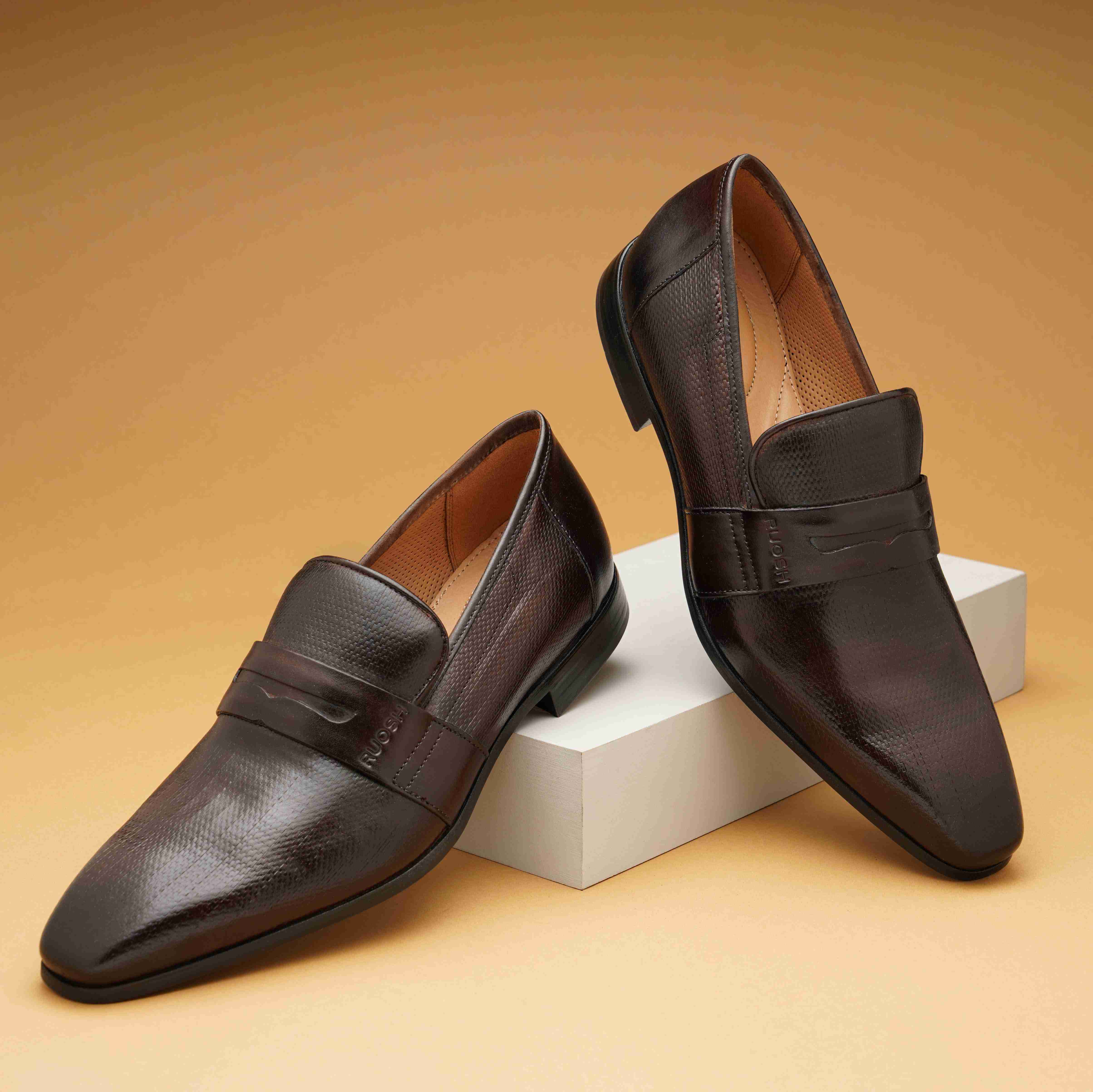 The King Ruosh Men Brown Penny Loafer