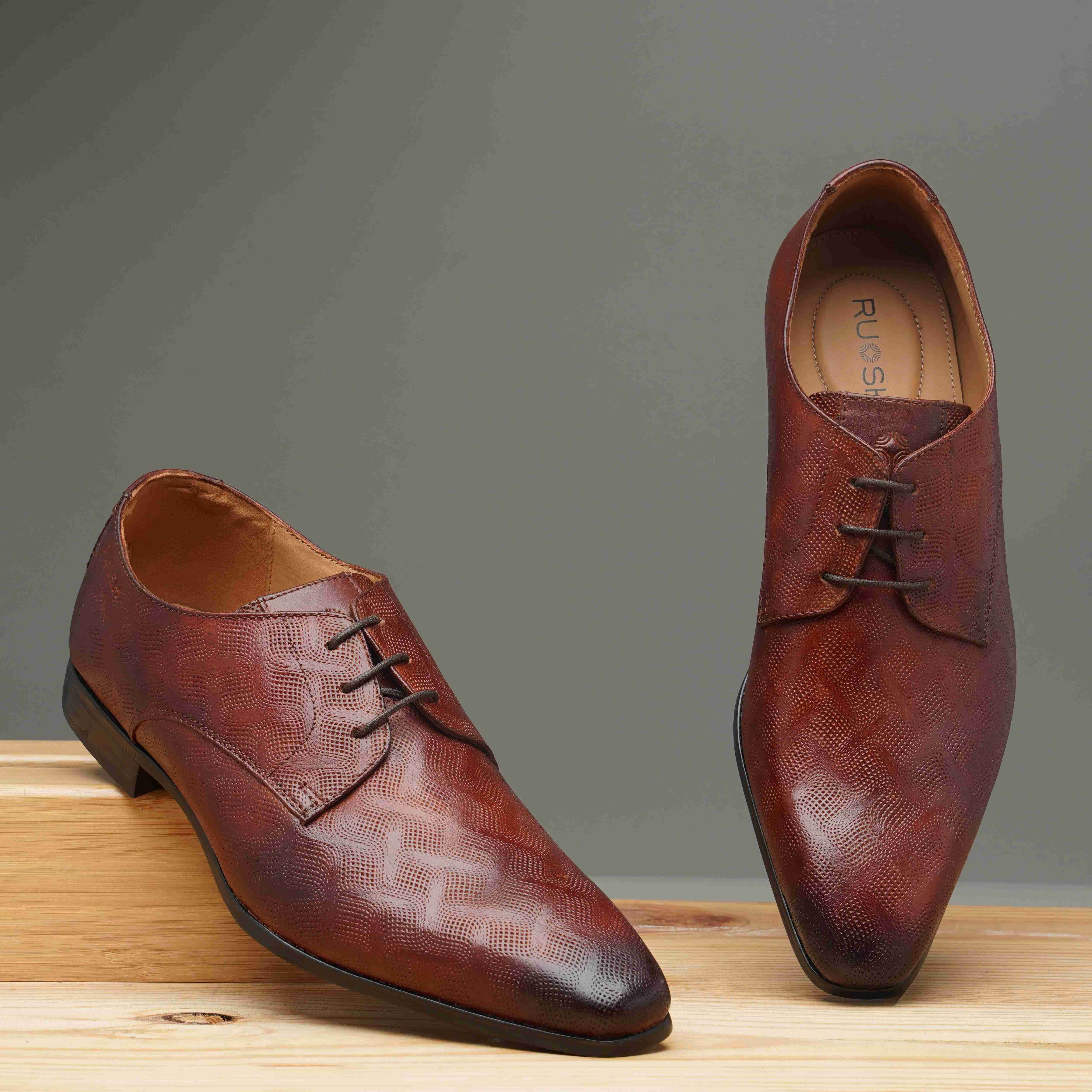 The King Ruosh Men Tan Formal Lace-Up