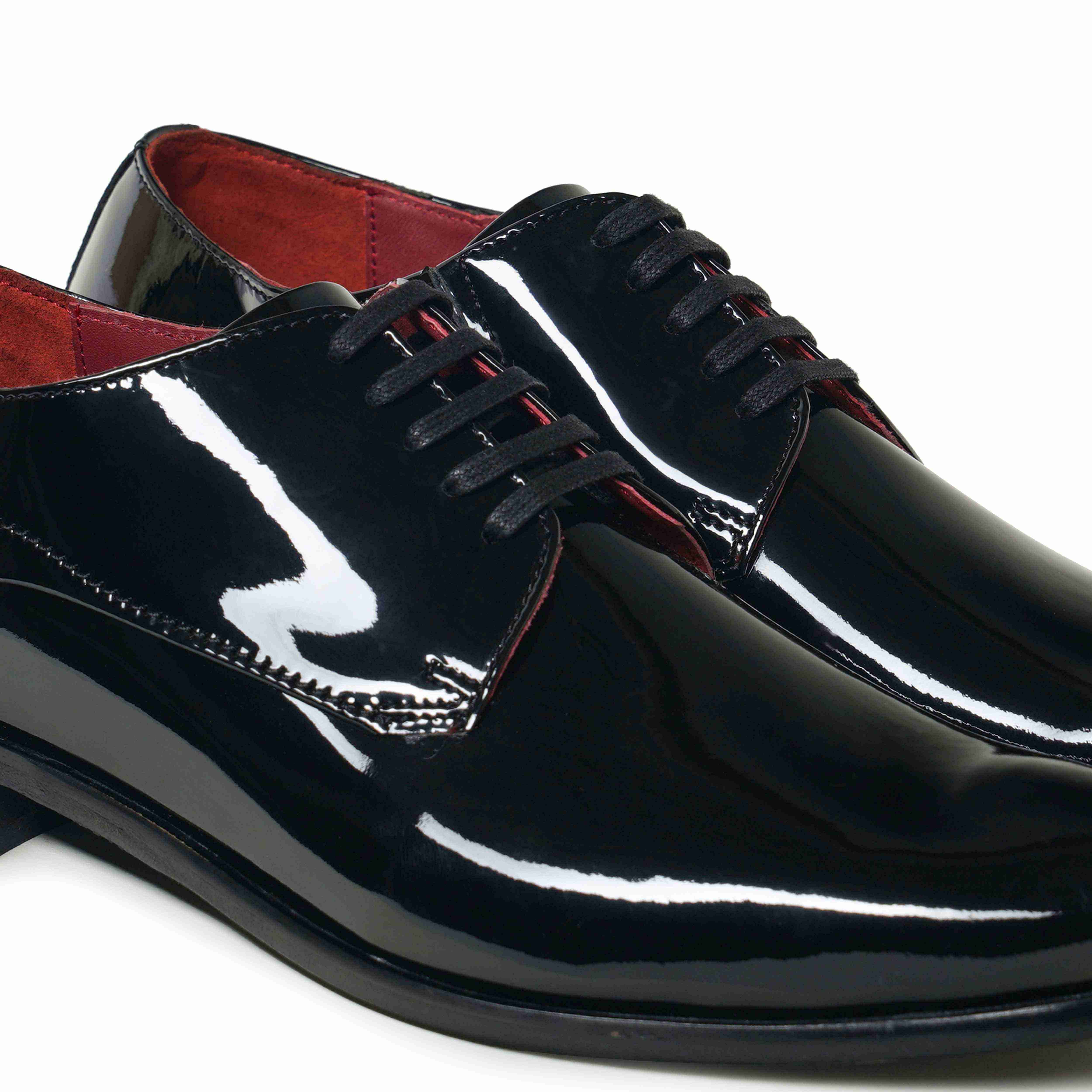 The Zeco  Ruosh Men Black Glossy Patent Derby