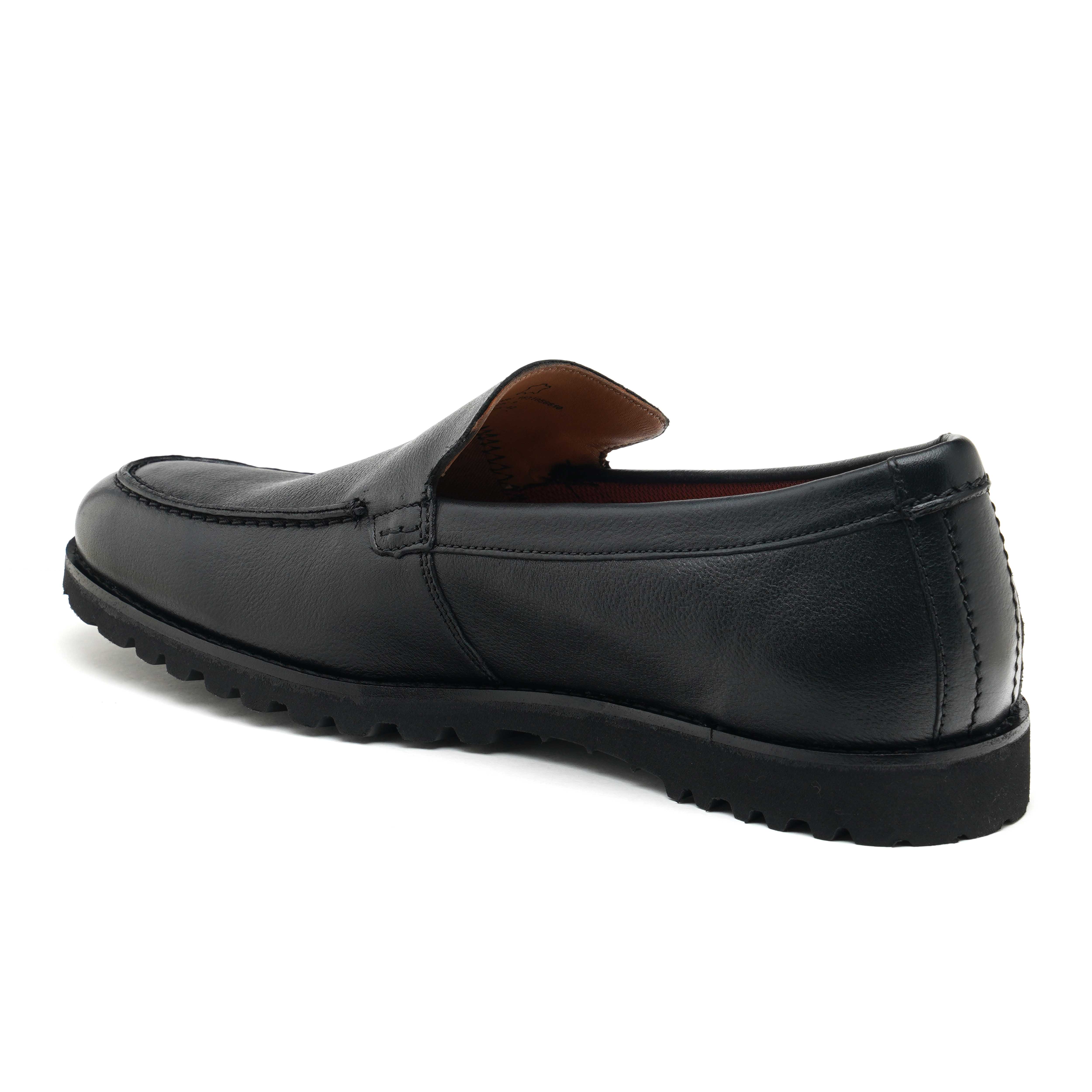 The Otes Ruosh Men Black Casual Loafer