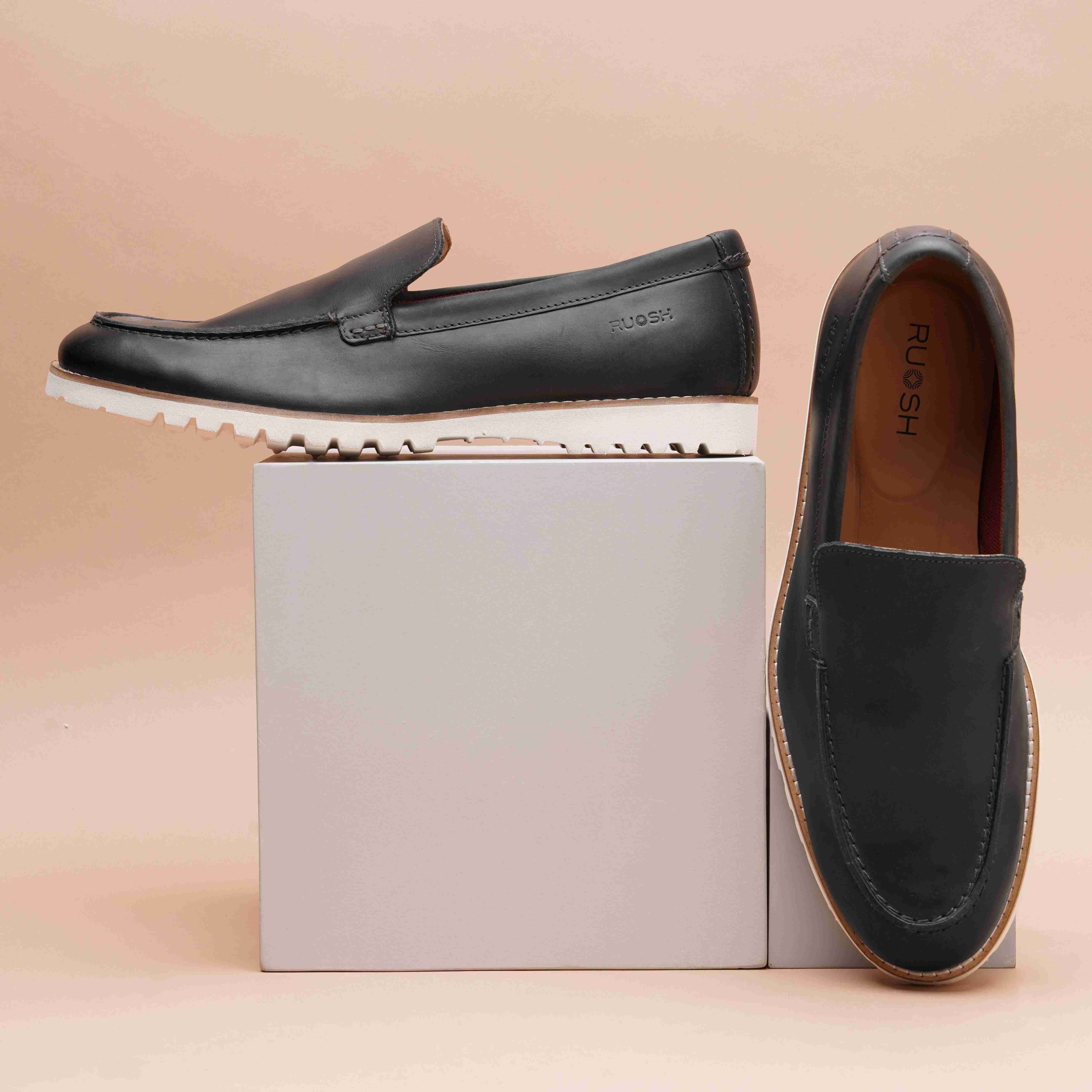 The Otes Ruosh Men Navy Casual Loafer