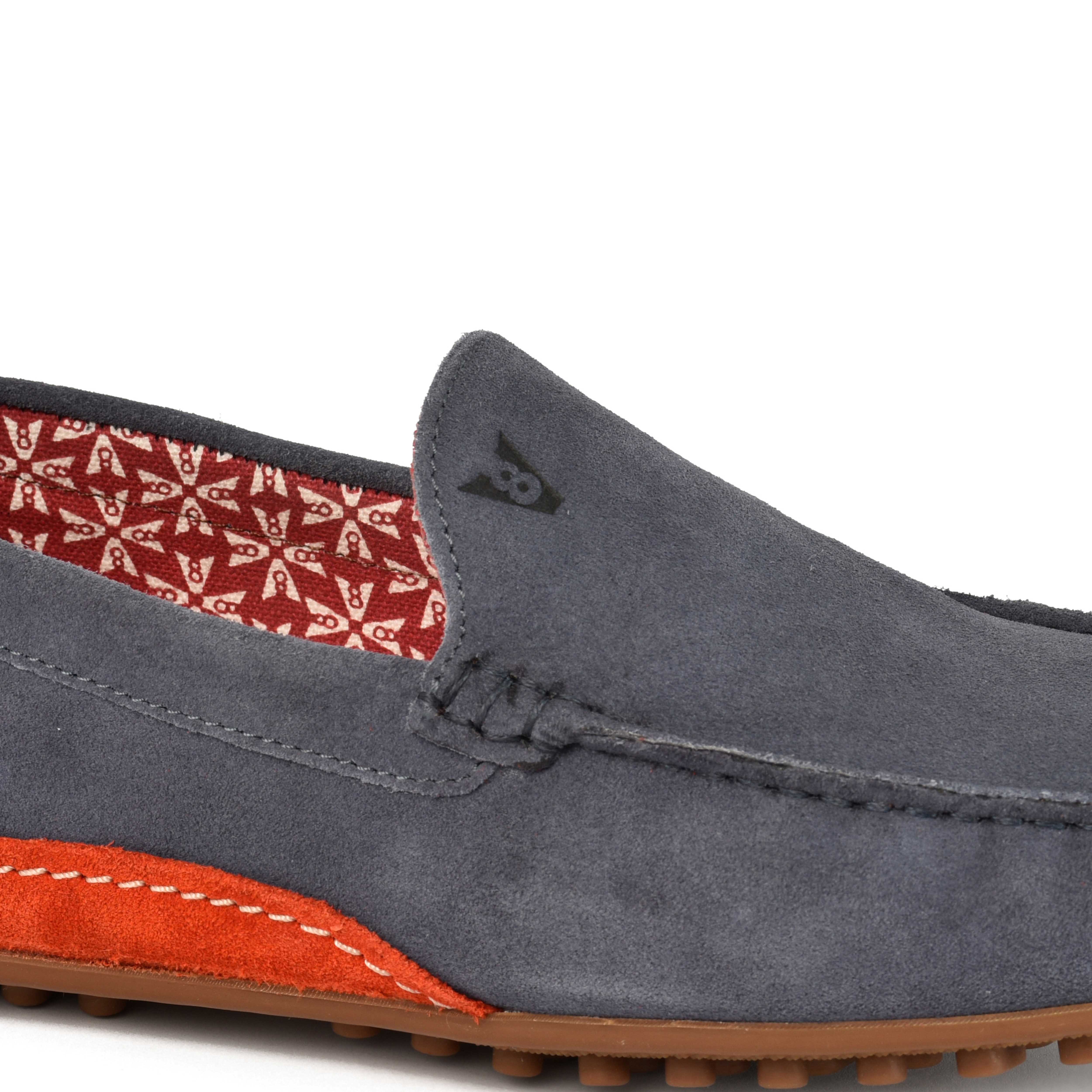 The Seti V8 Men Blue Suede Casual Driver