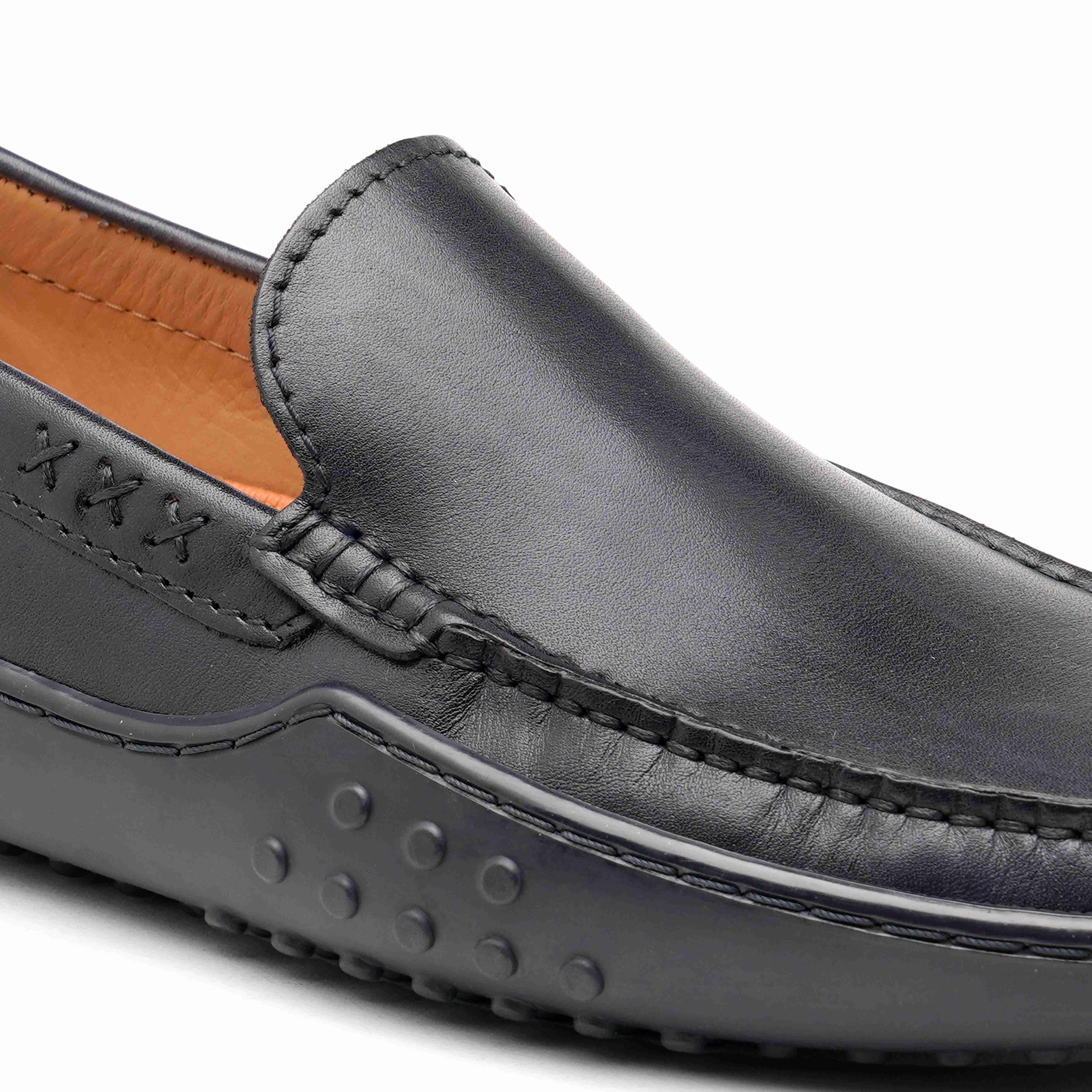 The Lenar Ruosh Men Navy Casual Driver