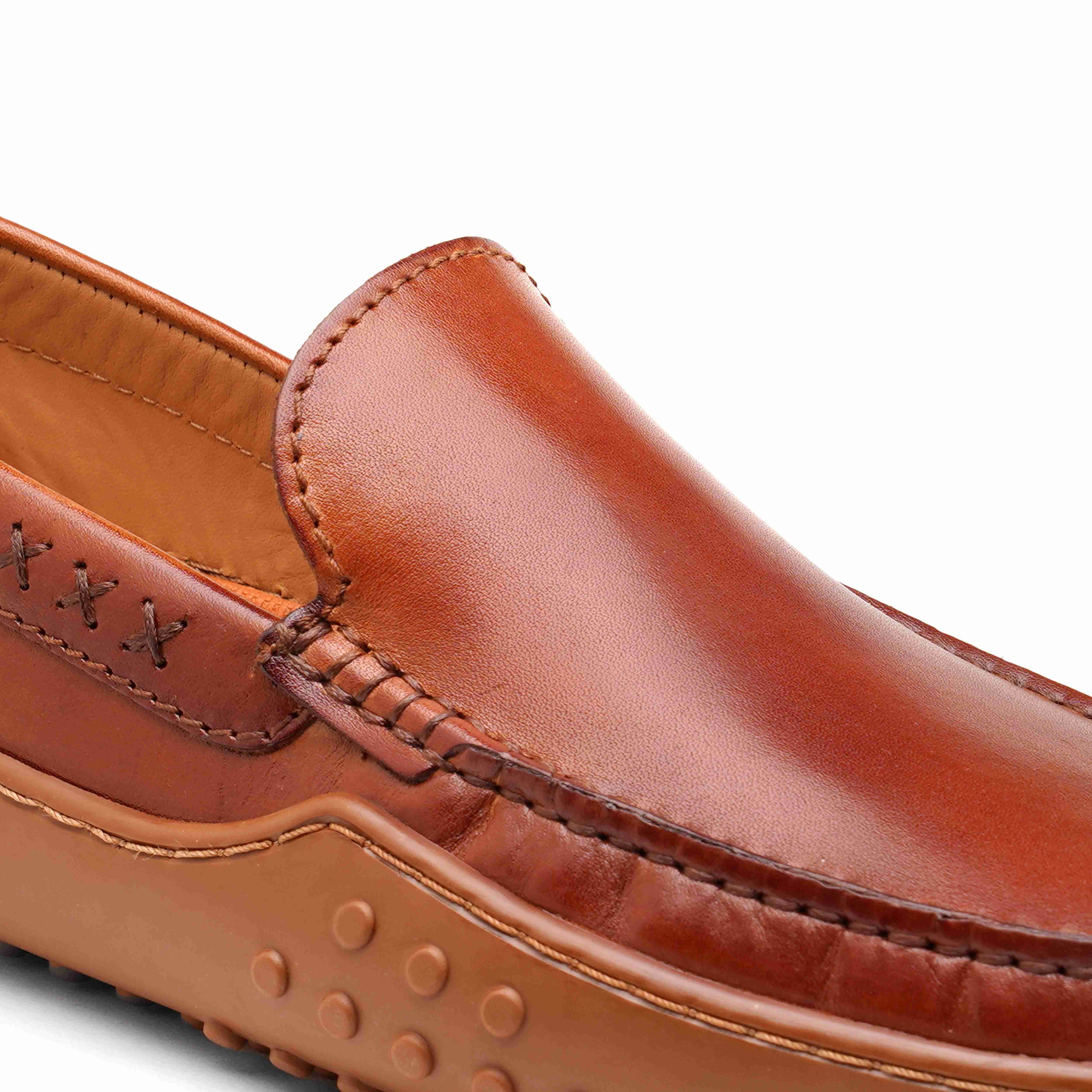 The Lenar Ruosh Men Tan Casual Driver