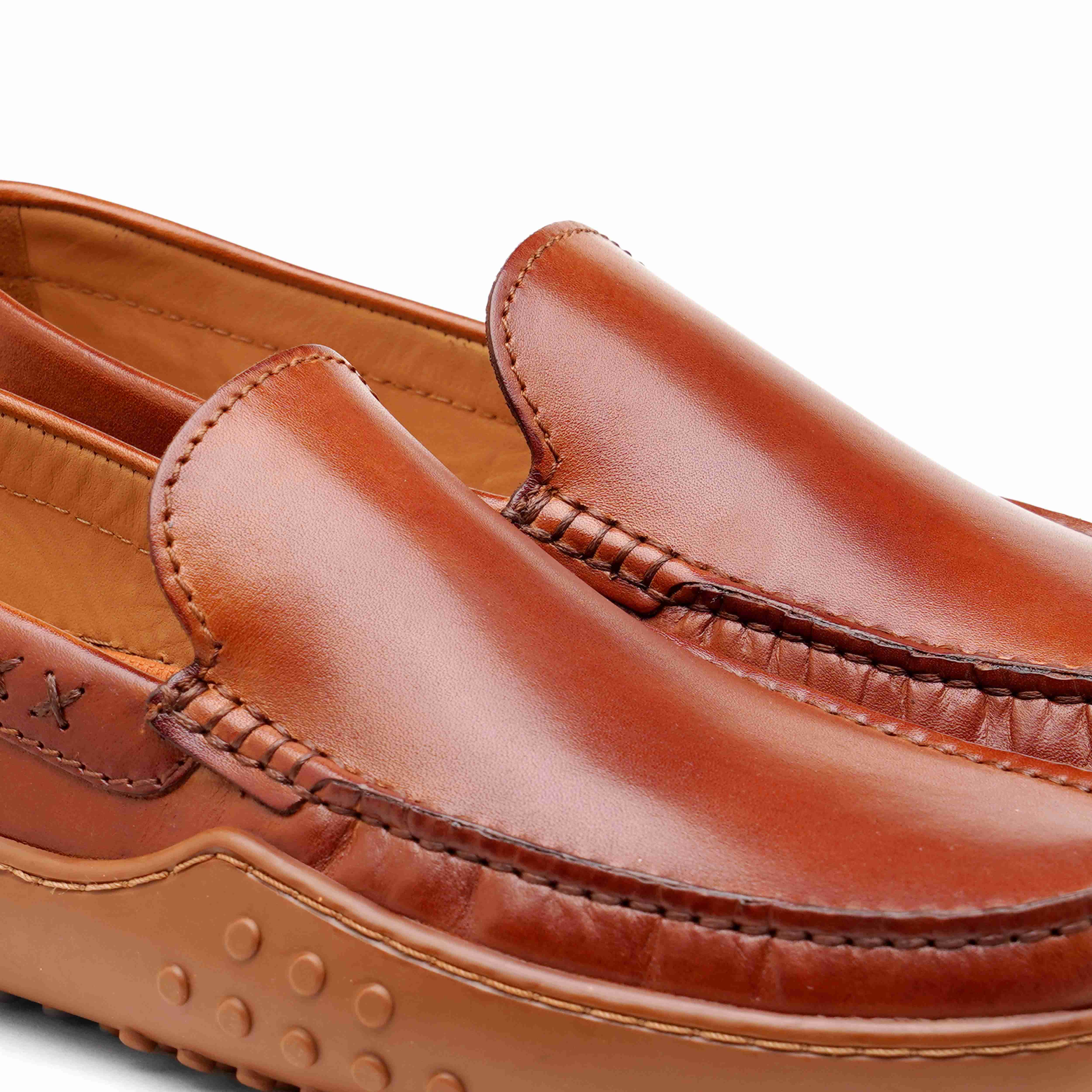 The Lenar Ruosh Men Tan Casual Driver
