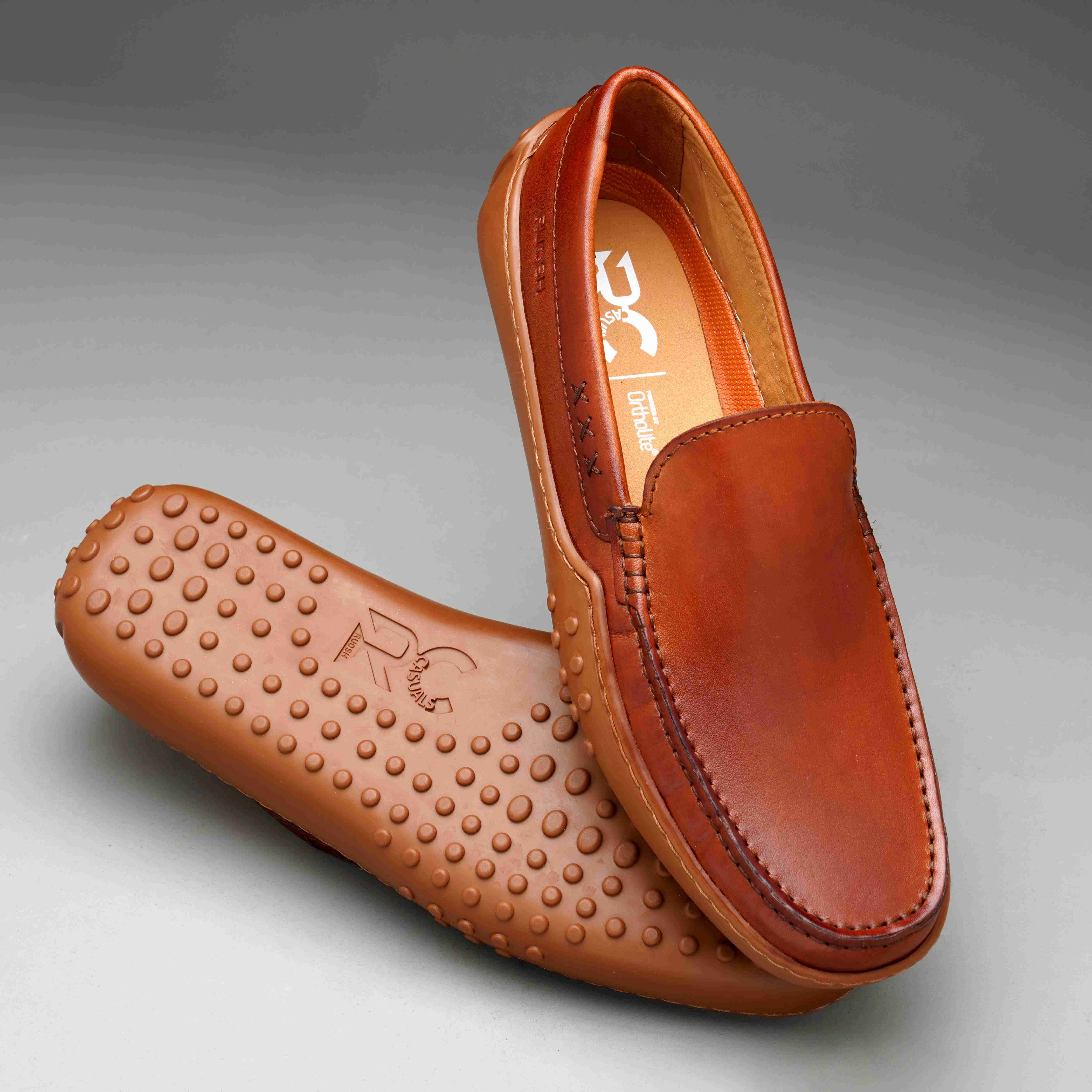 The Lenar Ruosh Men Tan Casual Driver